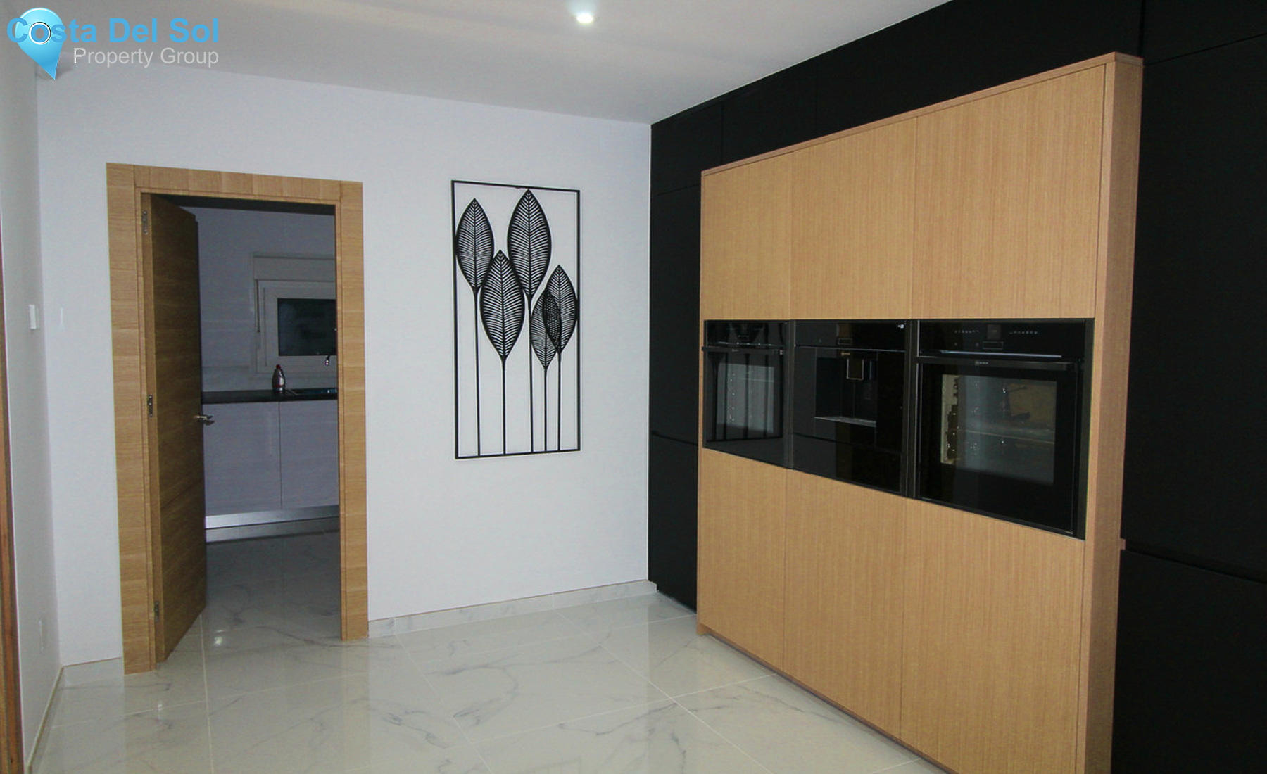 Detached Villa in Hacienda Las Chapas-688888