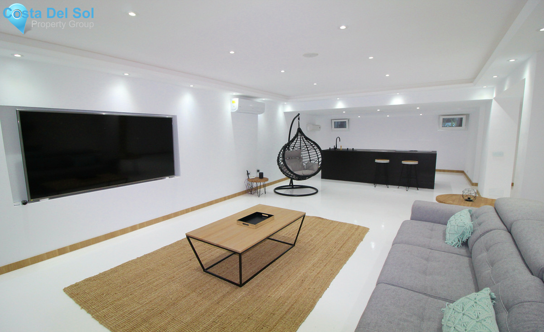 Detached Villa in Hacienda Las Chapas-688881
