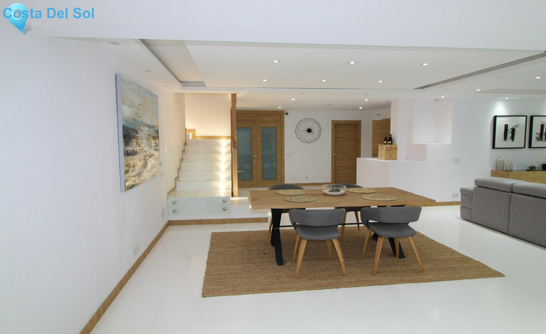 Detached Villa in Hacienda Las Chapas-688882