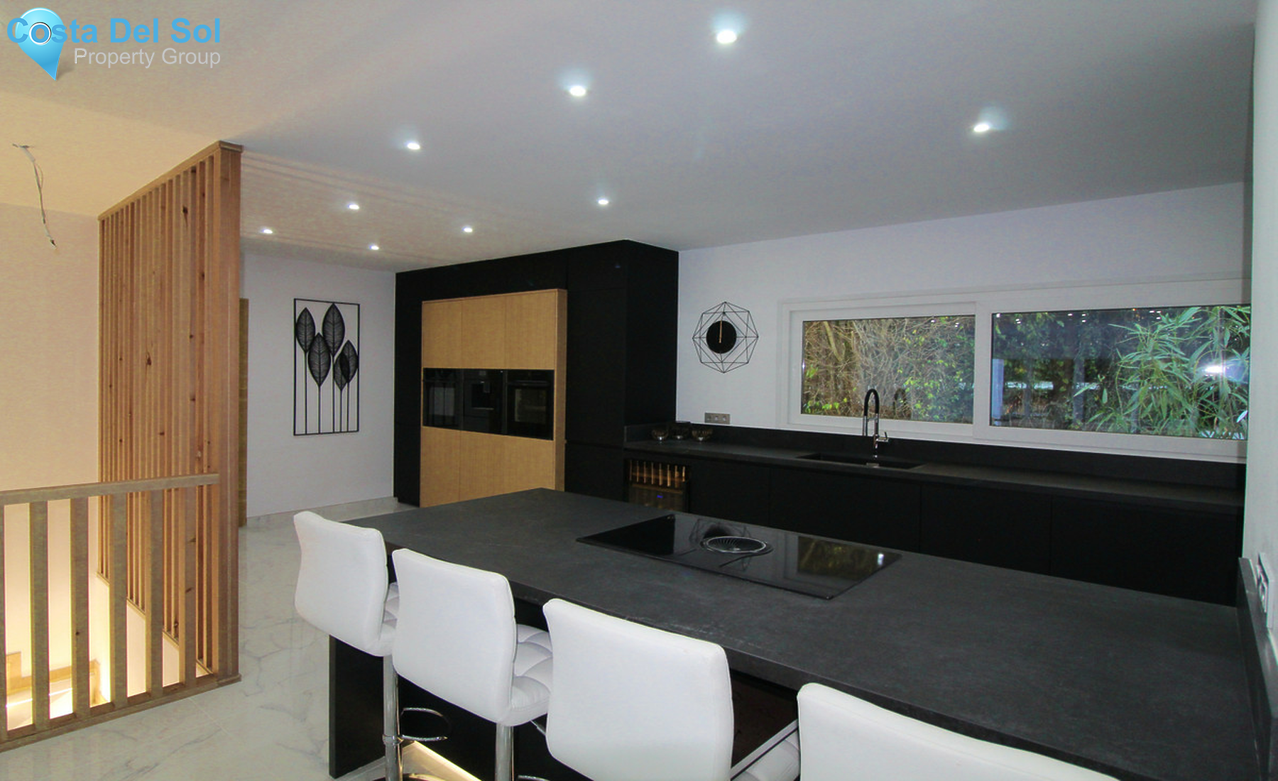 Detached Villa in Hacienda Las Chapas-688885