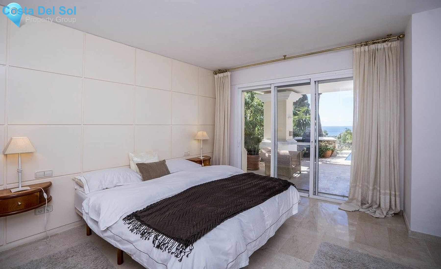 Detached Villa in Hacienda Las Chapas-1134353