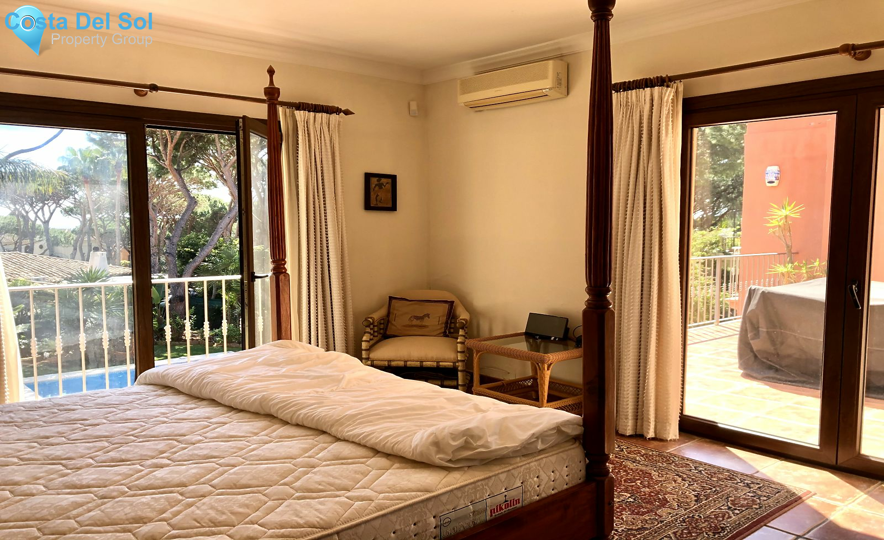 Detached Villa in Hacienda Las Chapas-1161955