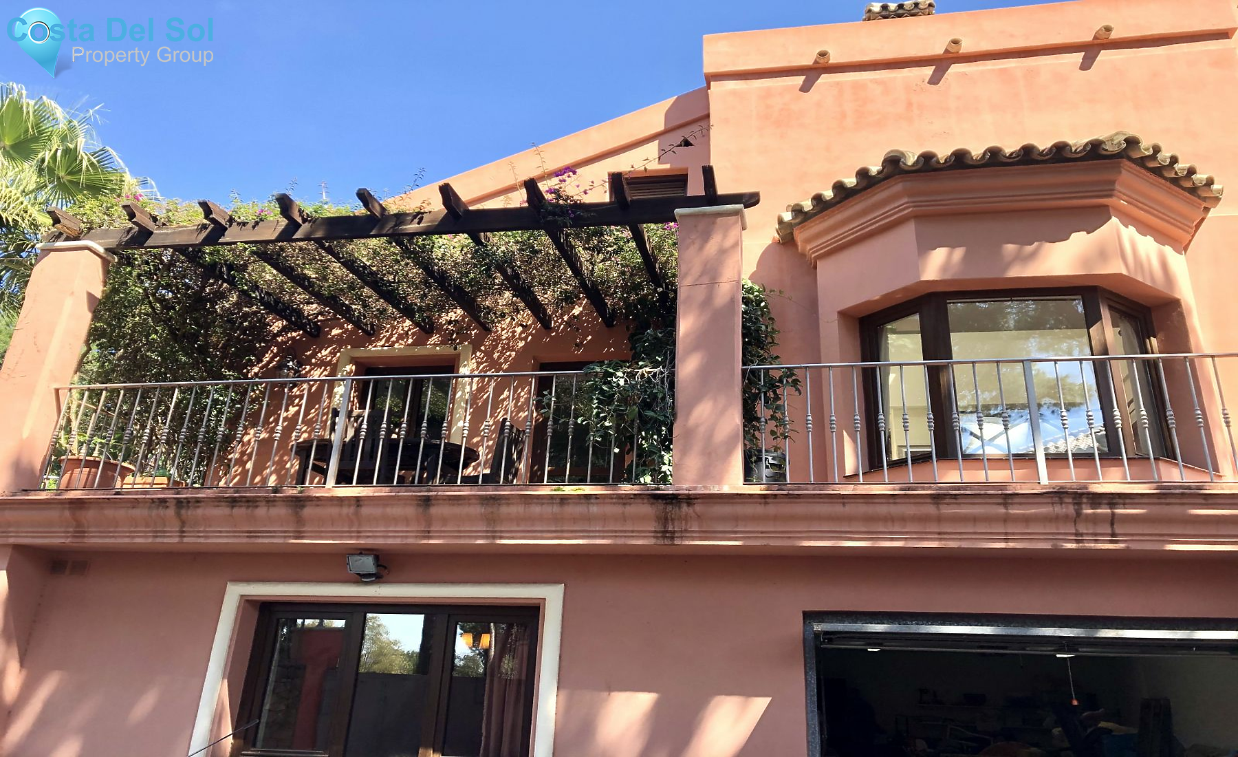 Detached Villa in Hacienda Las Chapas-1161961