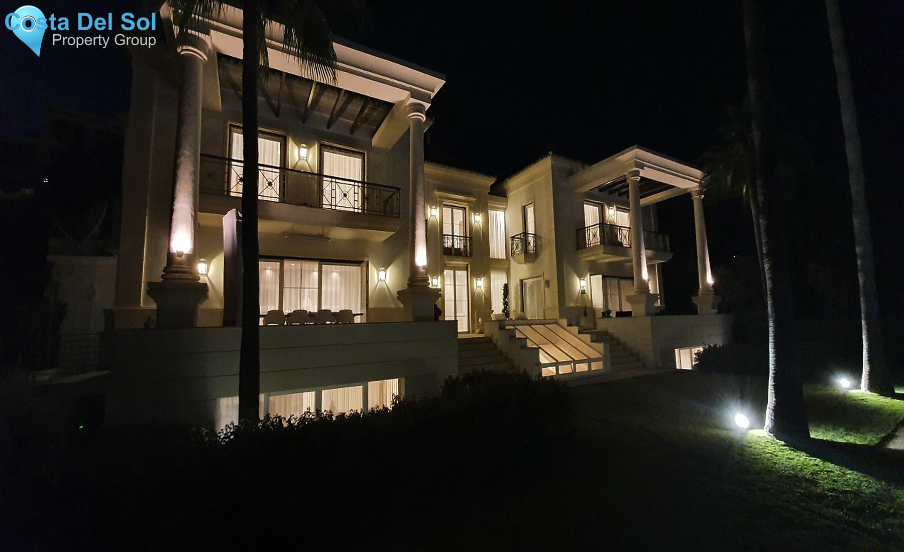 Detached Villa in Hacienda Las Chapas-1178524