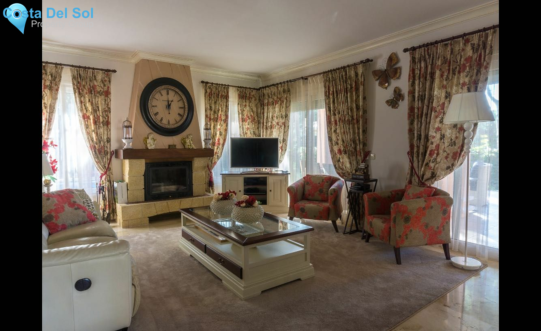 Detached Villa in Hacienda Las Chapas-1232849