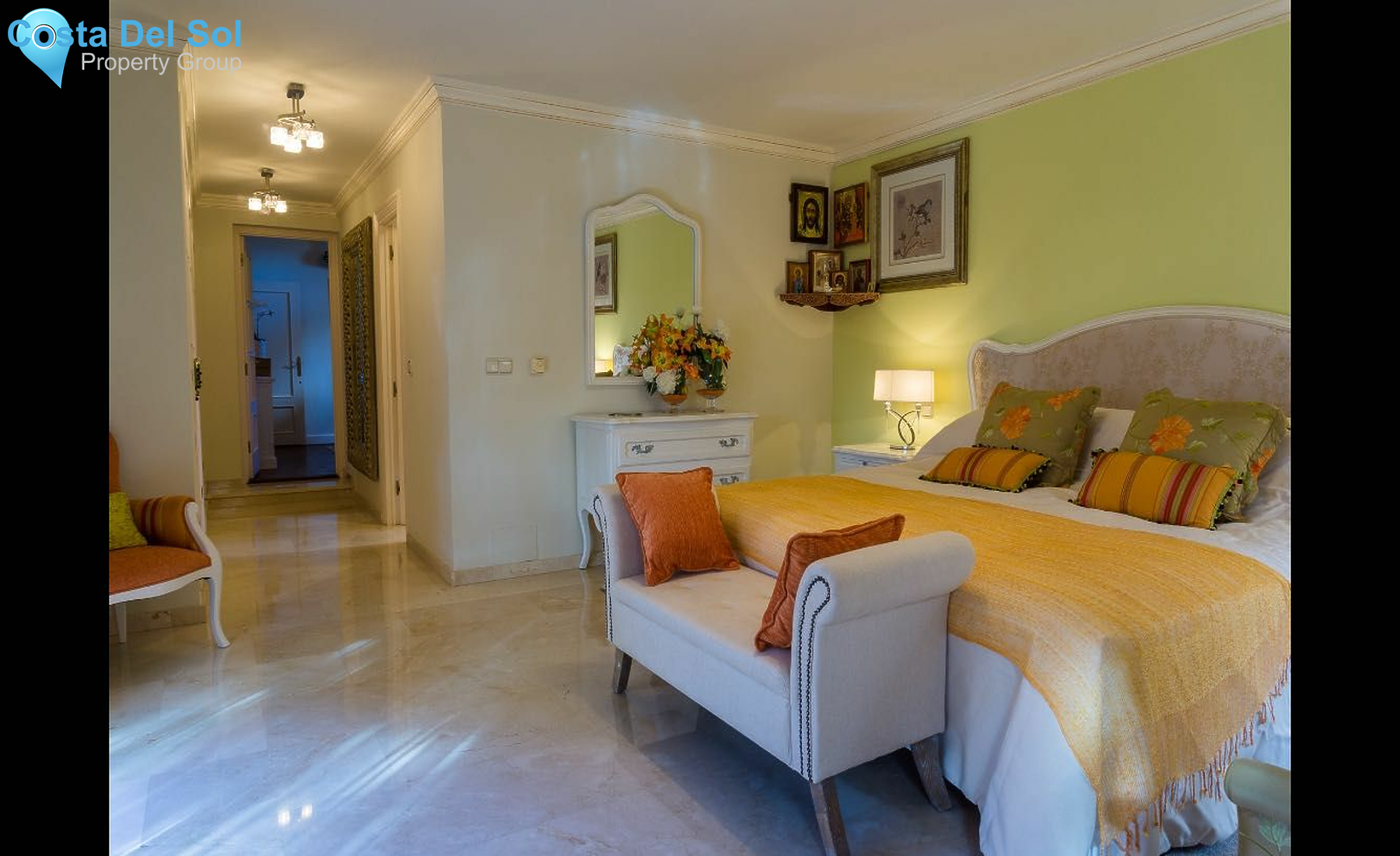 Detached Villa in Hacienda Las Chapas-1232862