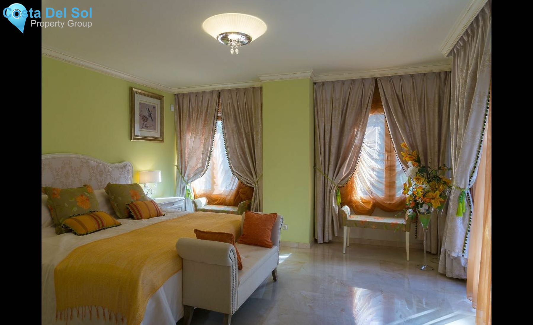 Detached Villa in Hacienda Las Chapas-1232865