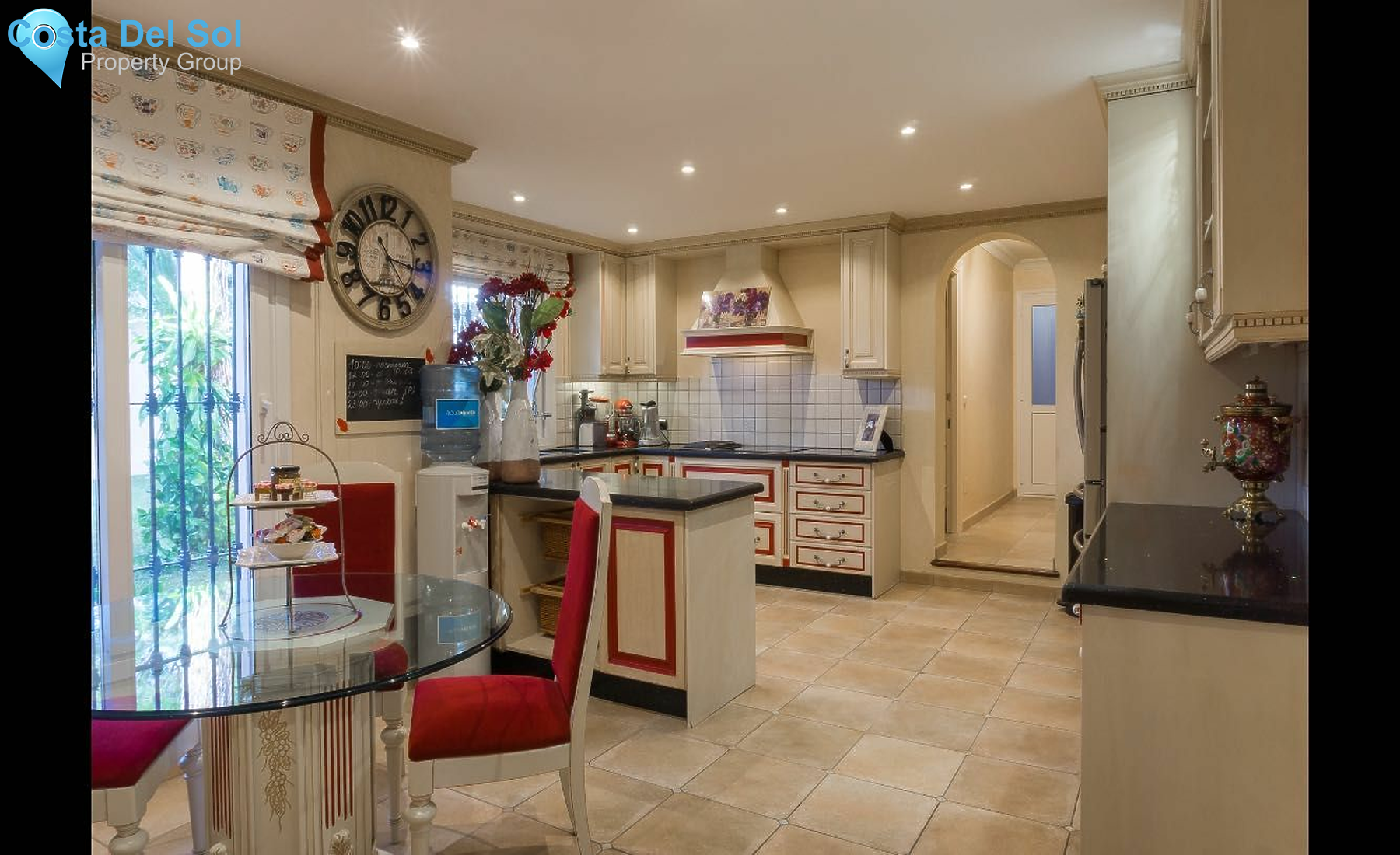 Detached Villa in Hacienda Las Chapas-1232851
