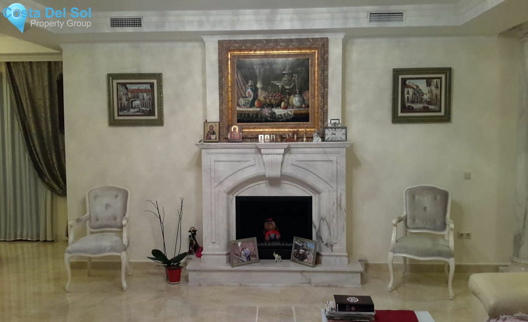 Detached Villa in Hacienda Las Chapas-1393154