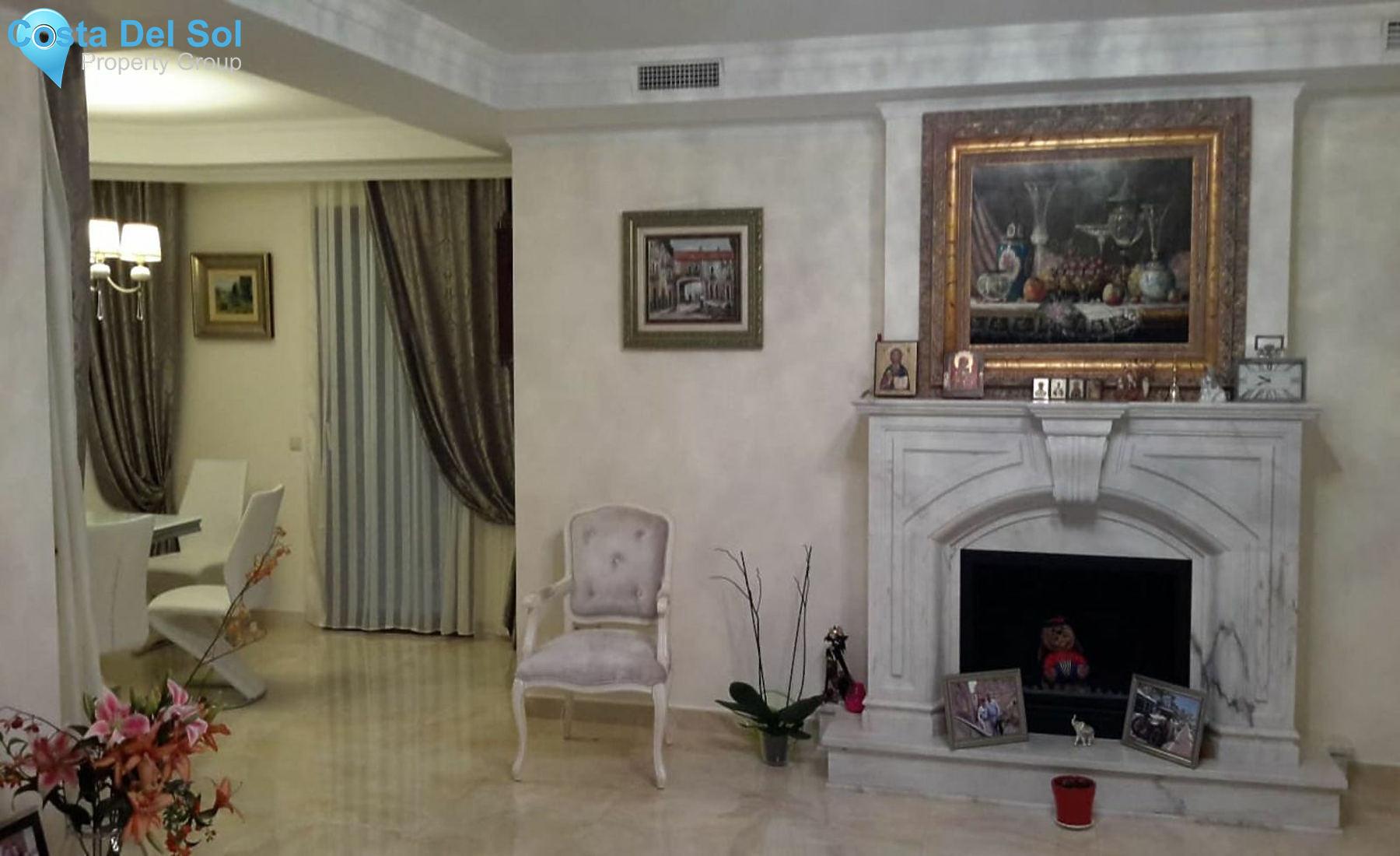 Detached Villa in Hacienda Las Chapas-1393155