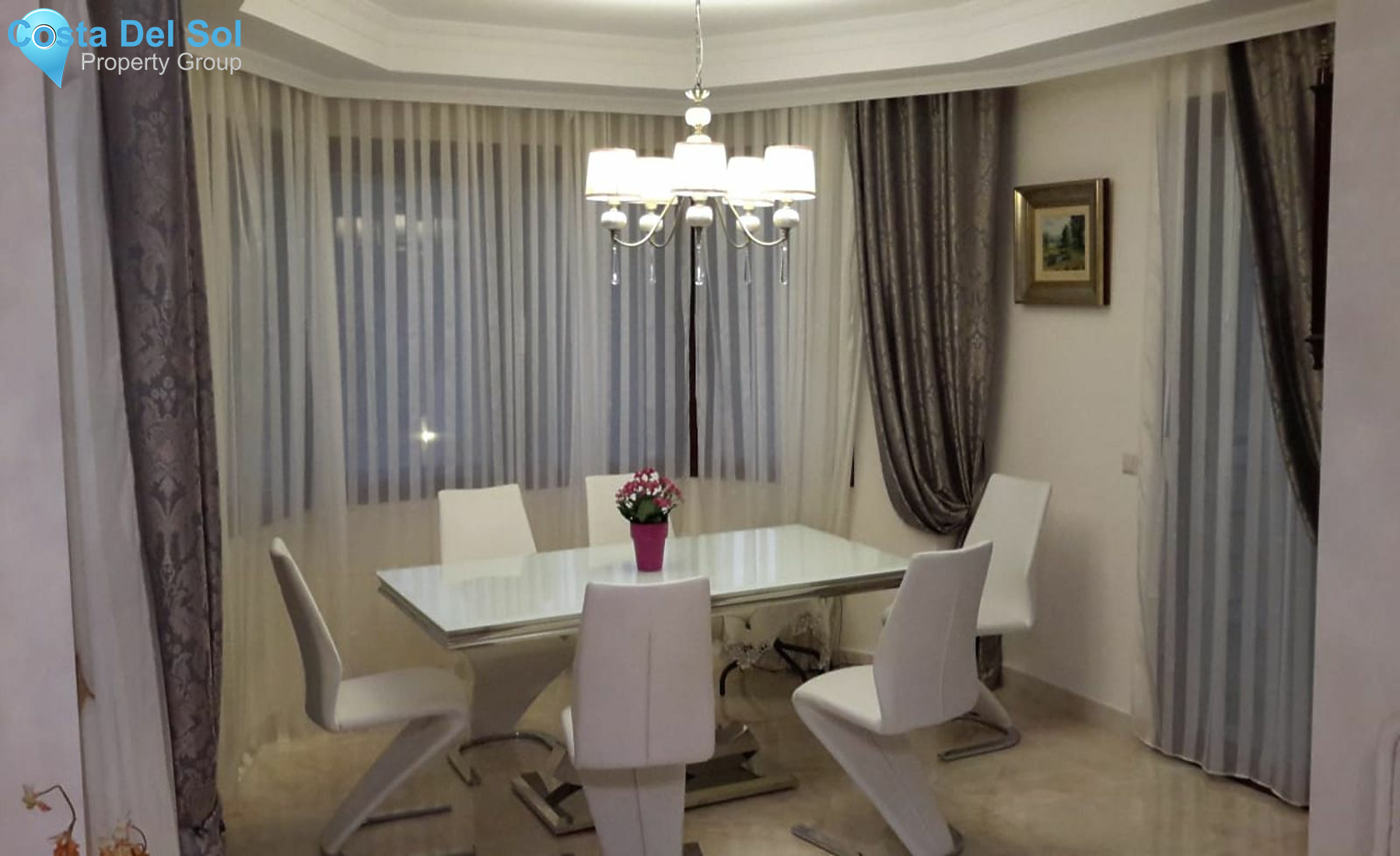 Detached Villa in Hacienda Las Chapas-1393159