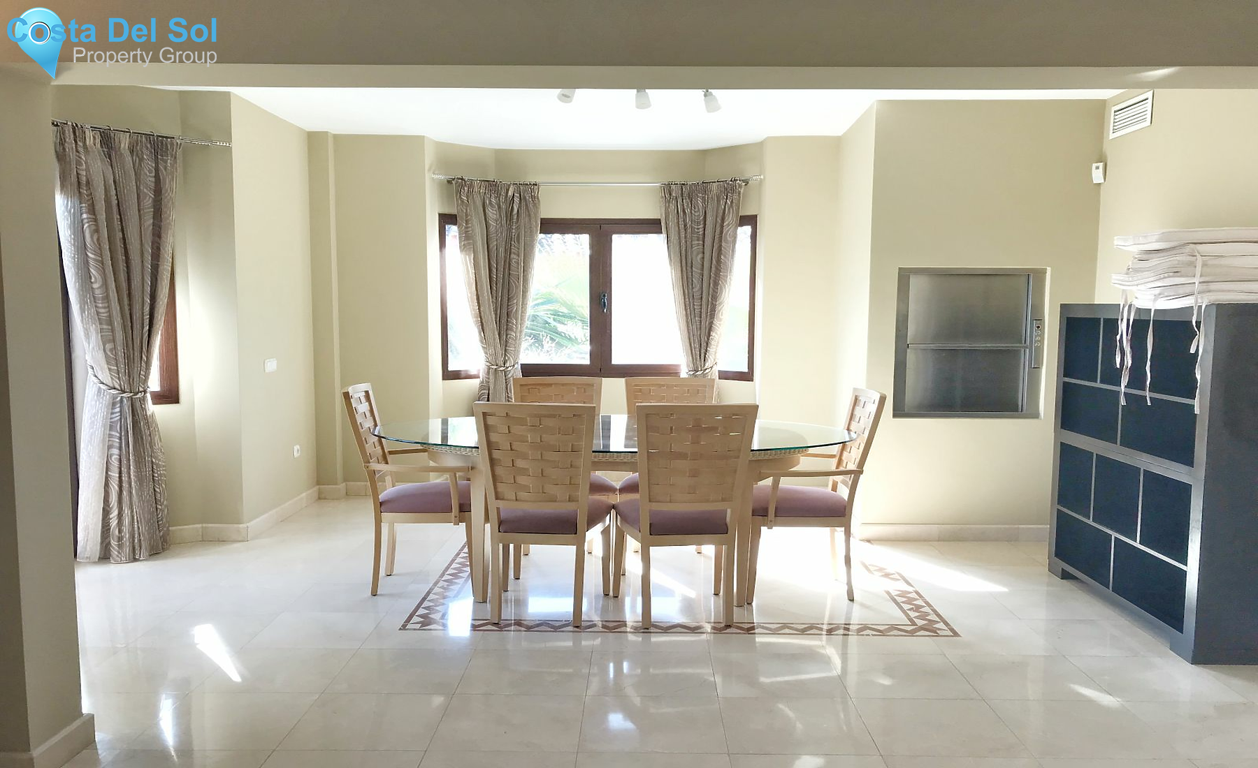 Detached Villa in Hacienda Las Chapas-1394031