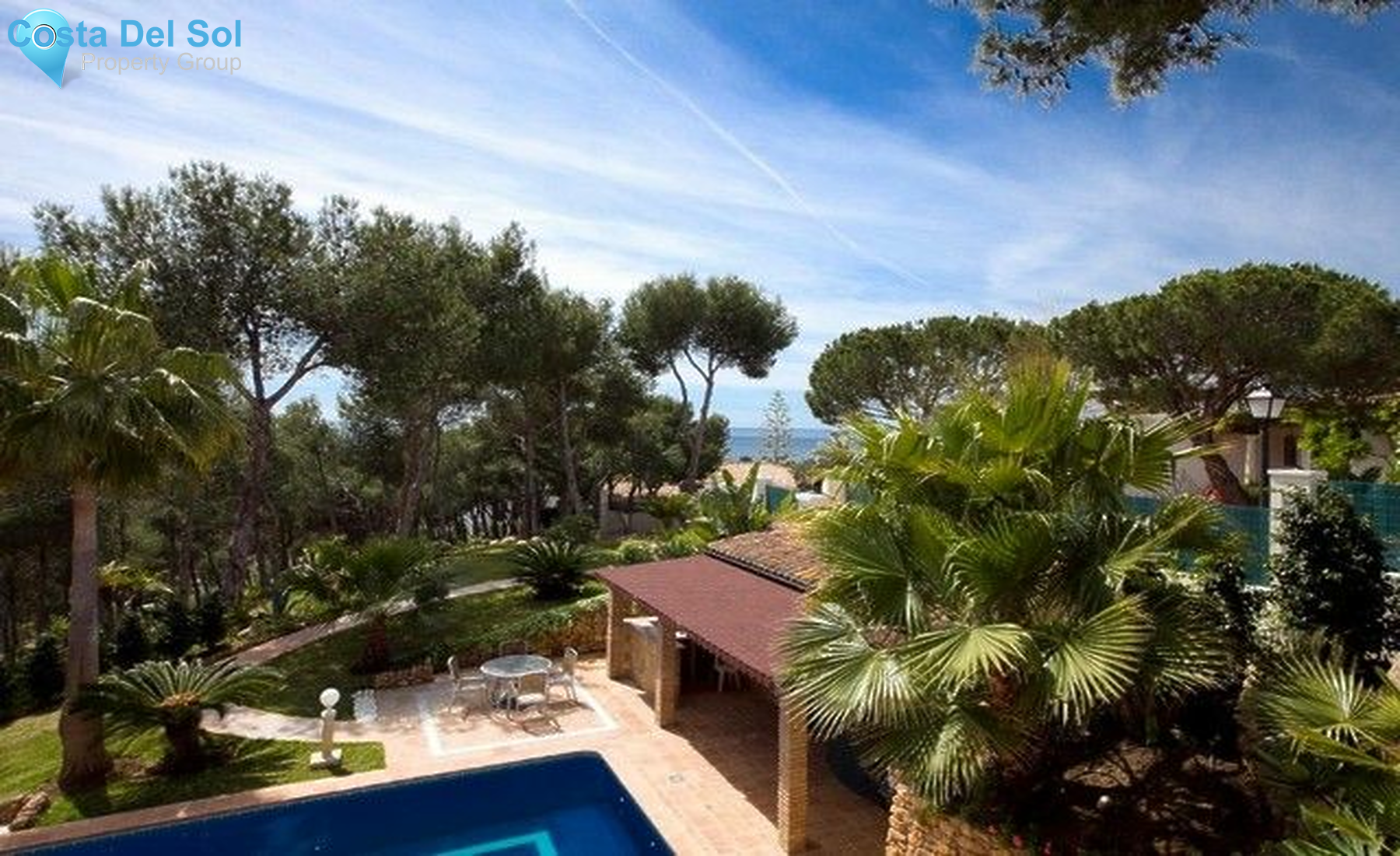 Detached Villa in Hacienda Las Chapas-1399815