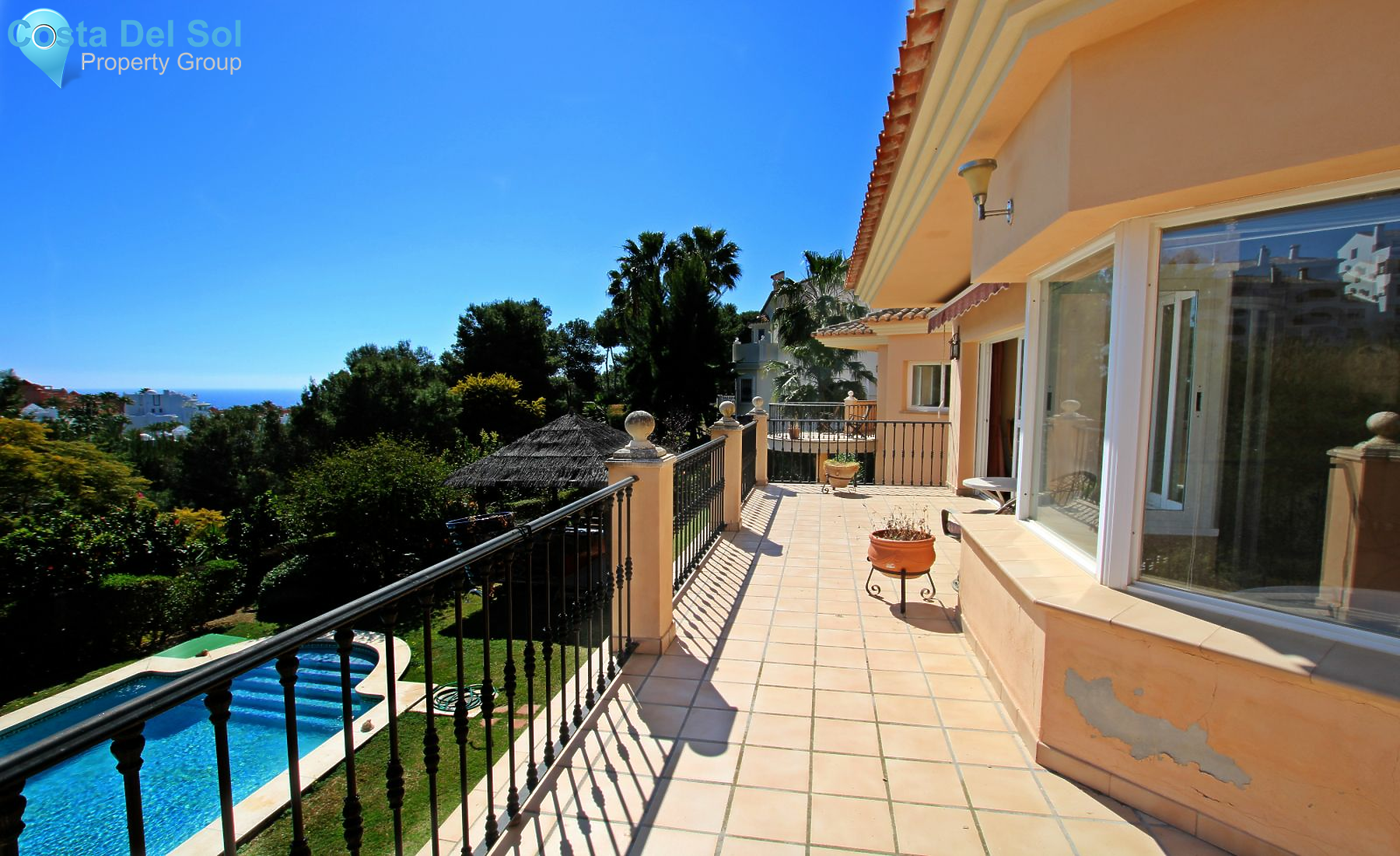 Detached Villa in Hacienda Las Chapas-1497159