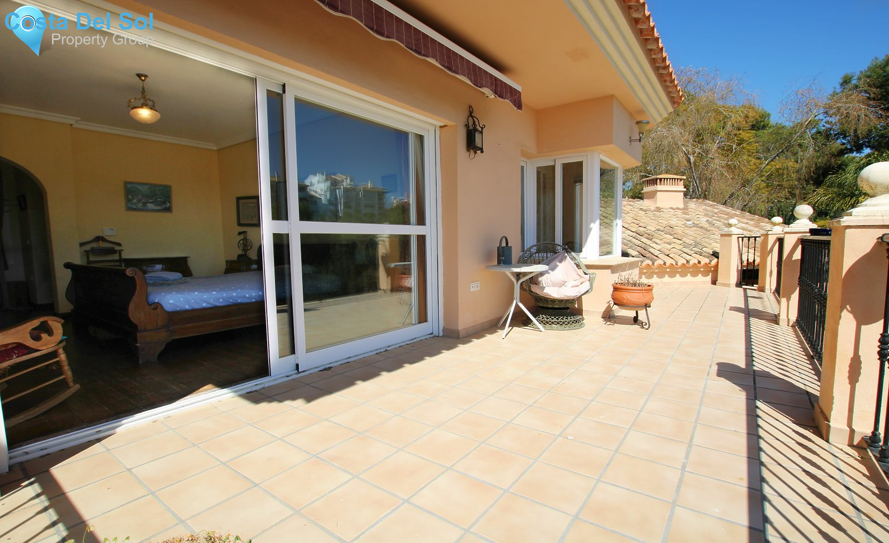 Detached Villa in Hacienda Las Chapas-1497160