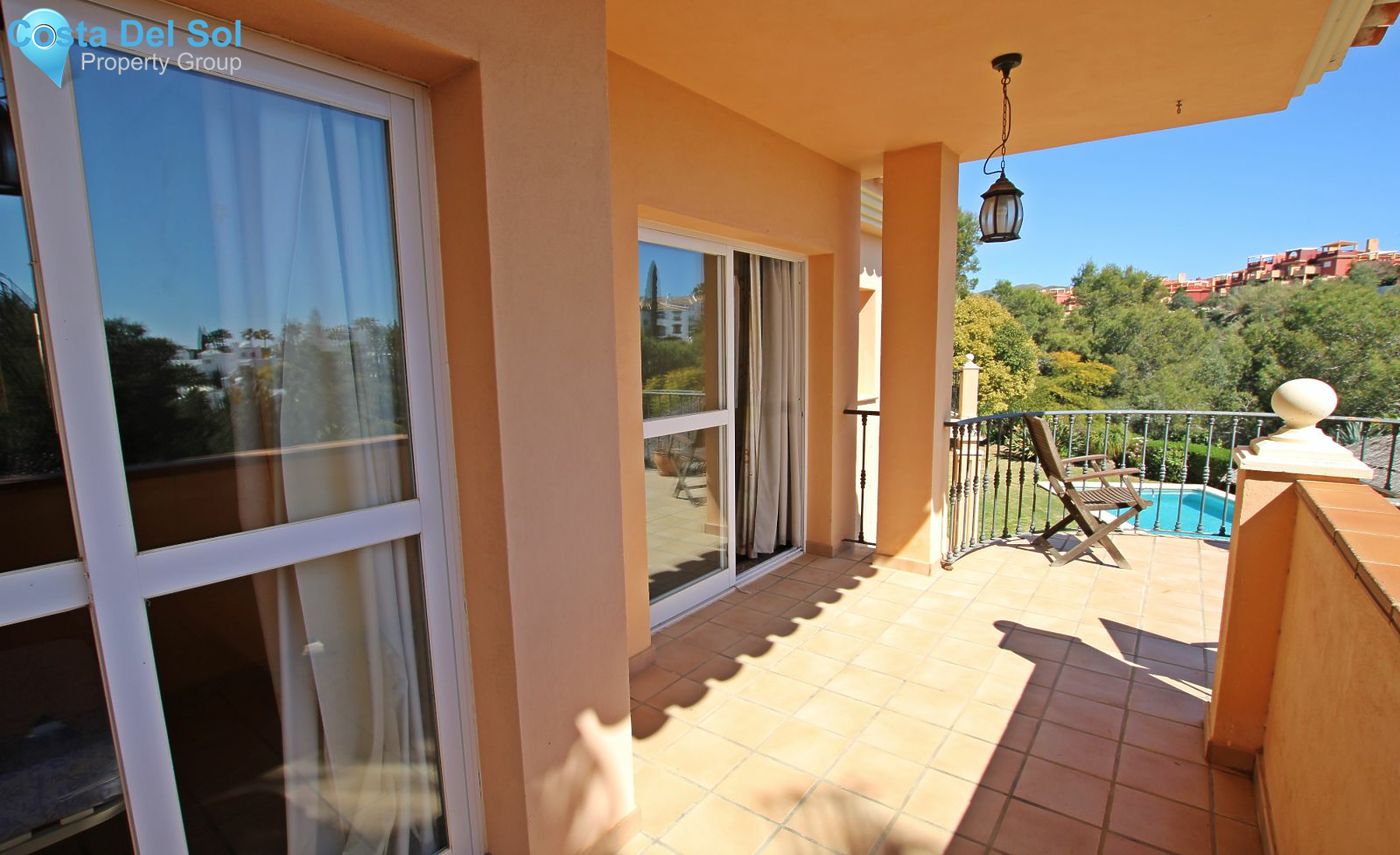 Detached Villa in Hacienda Las Chapas-1497161