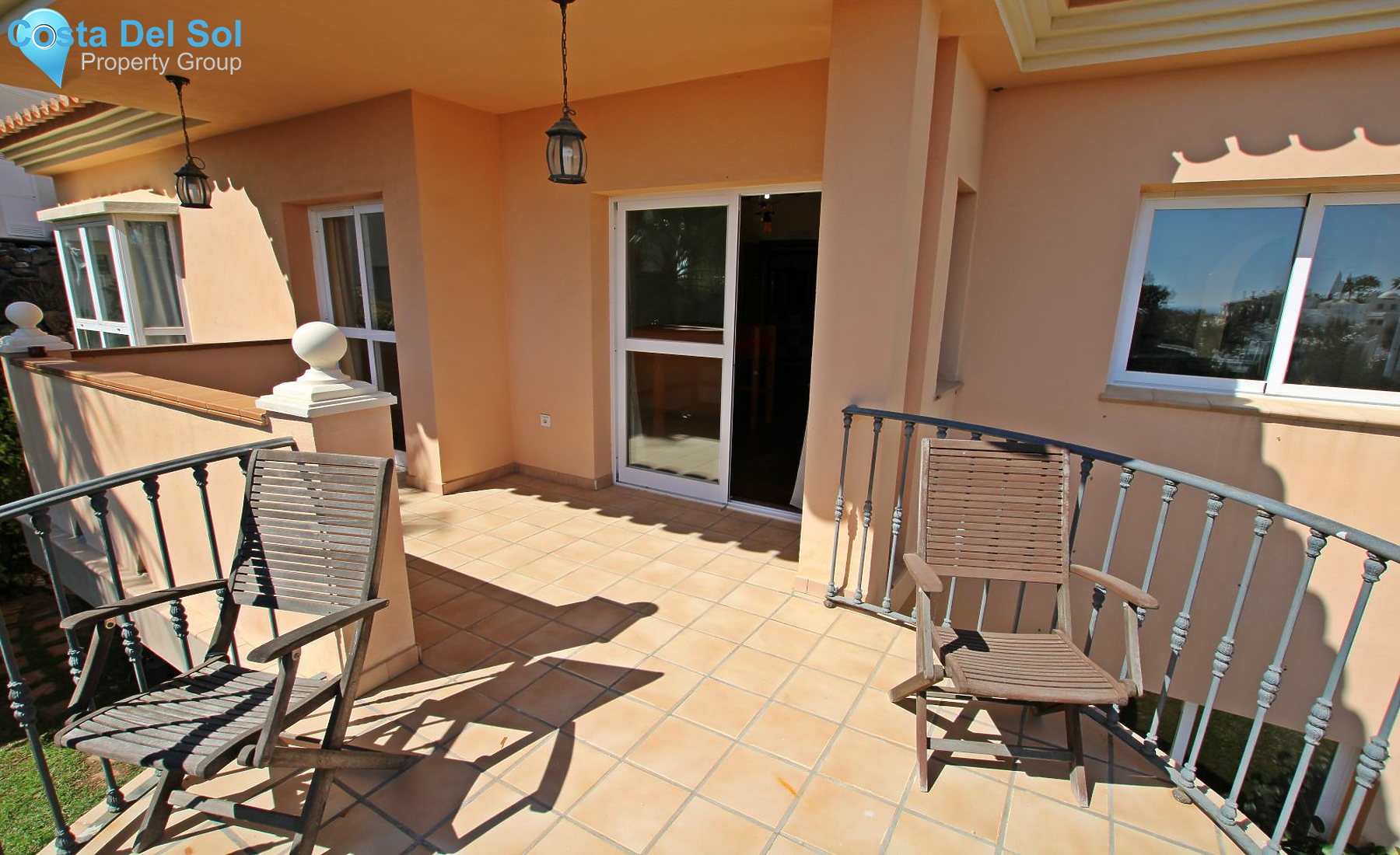 Detached Villa in Hacienda Las Chapas-1497162