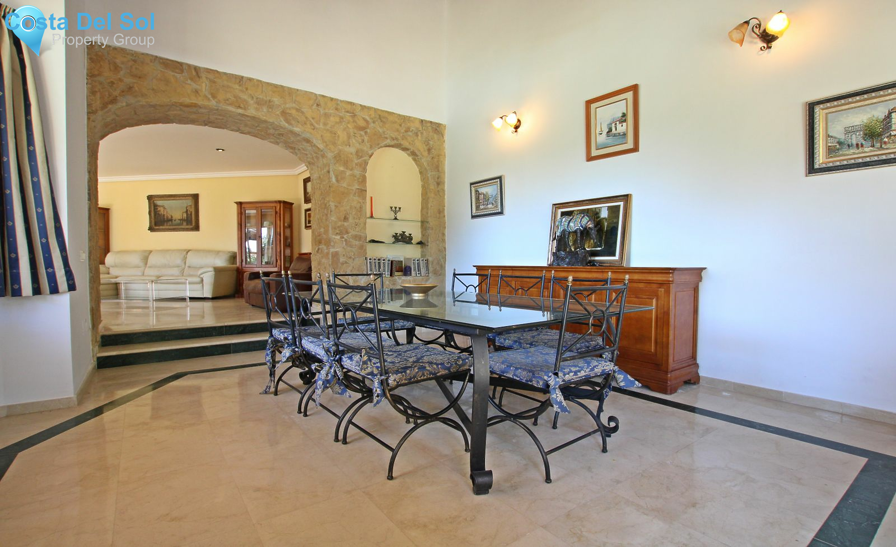 Detached Villa in Hacienda Las Chapas-1497168