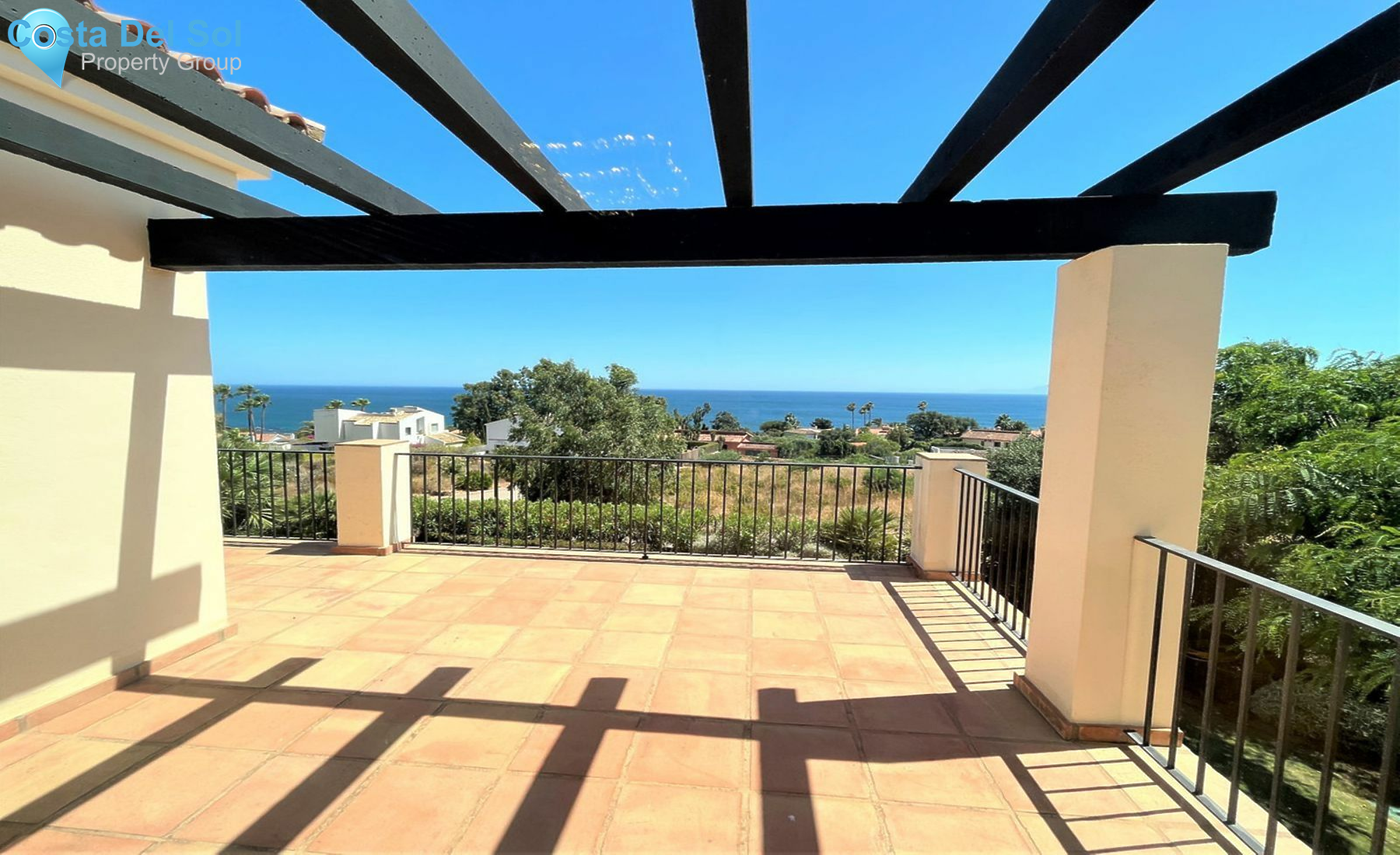 Detached Villa in La Duquesa-1549503