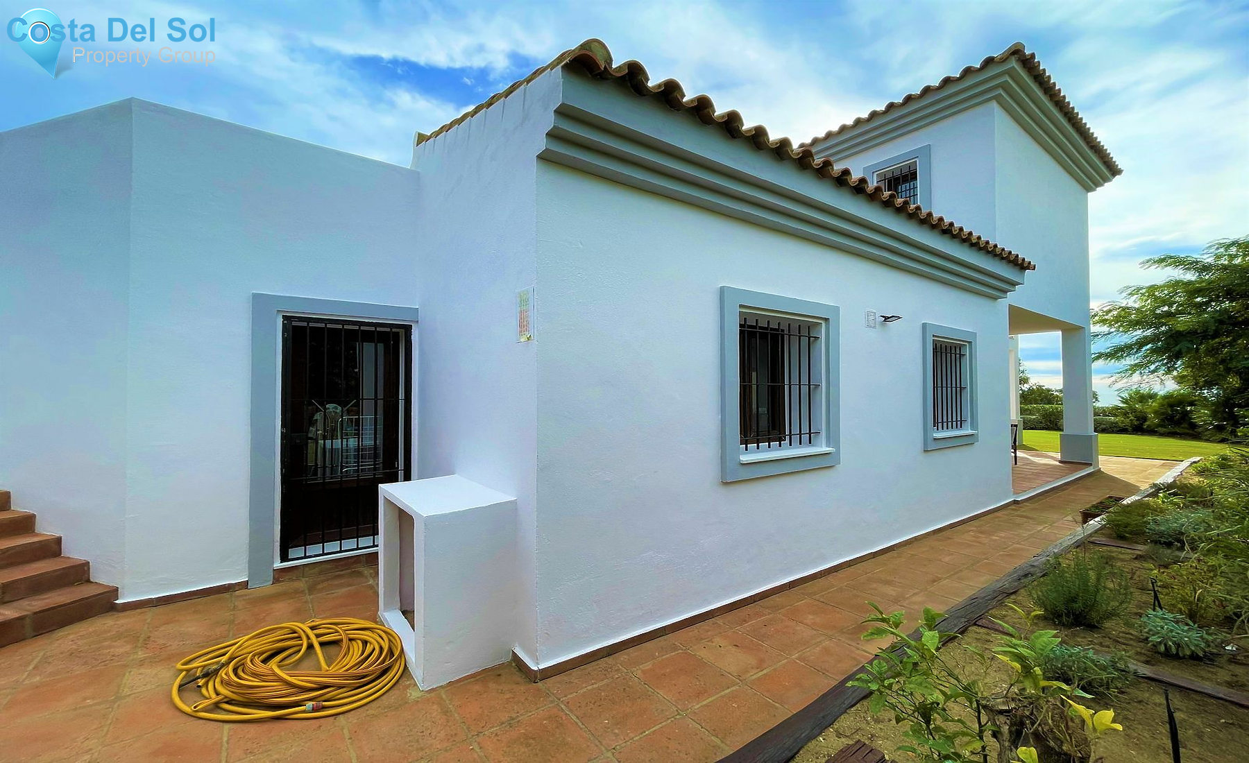 Detached Villa in La Duquesa-1549509