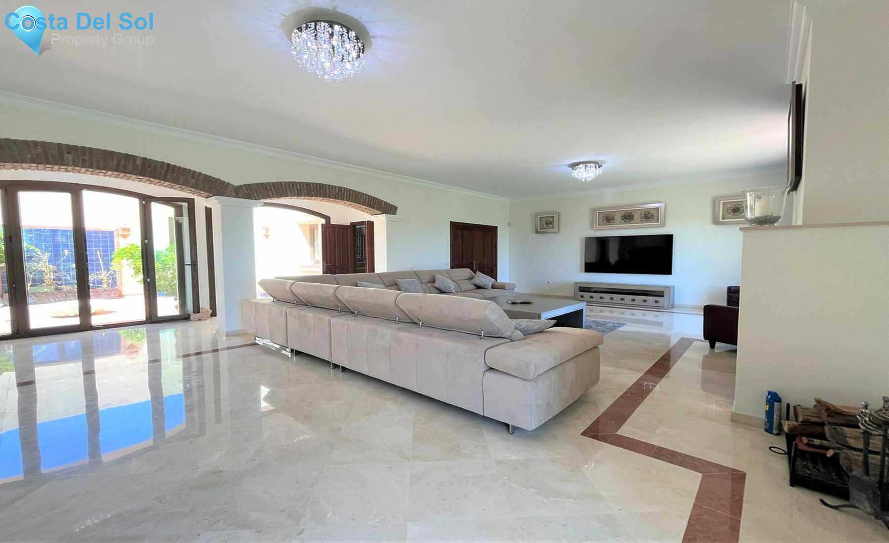 Detached Villa in La Duquesa-1549494