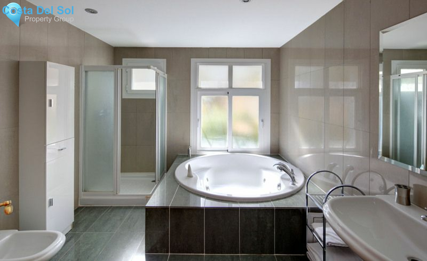 Detached Villa in La Quinta-1211701