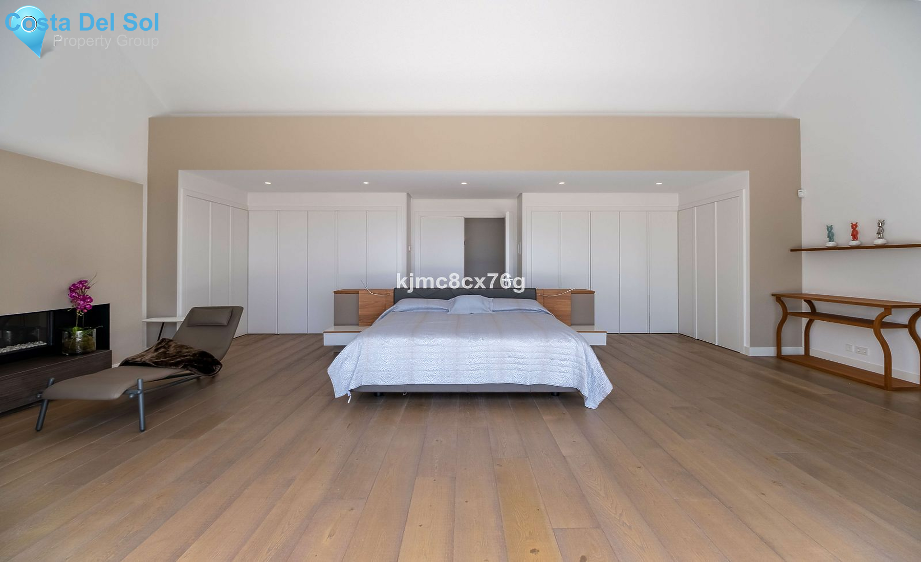 Detached Villa in La Zagaleta-1550074