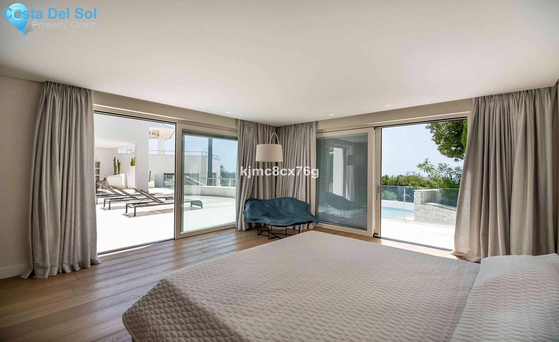 Detached Villa in La Zagaleta-1550078