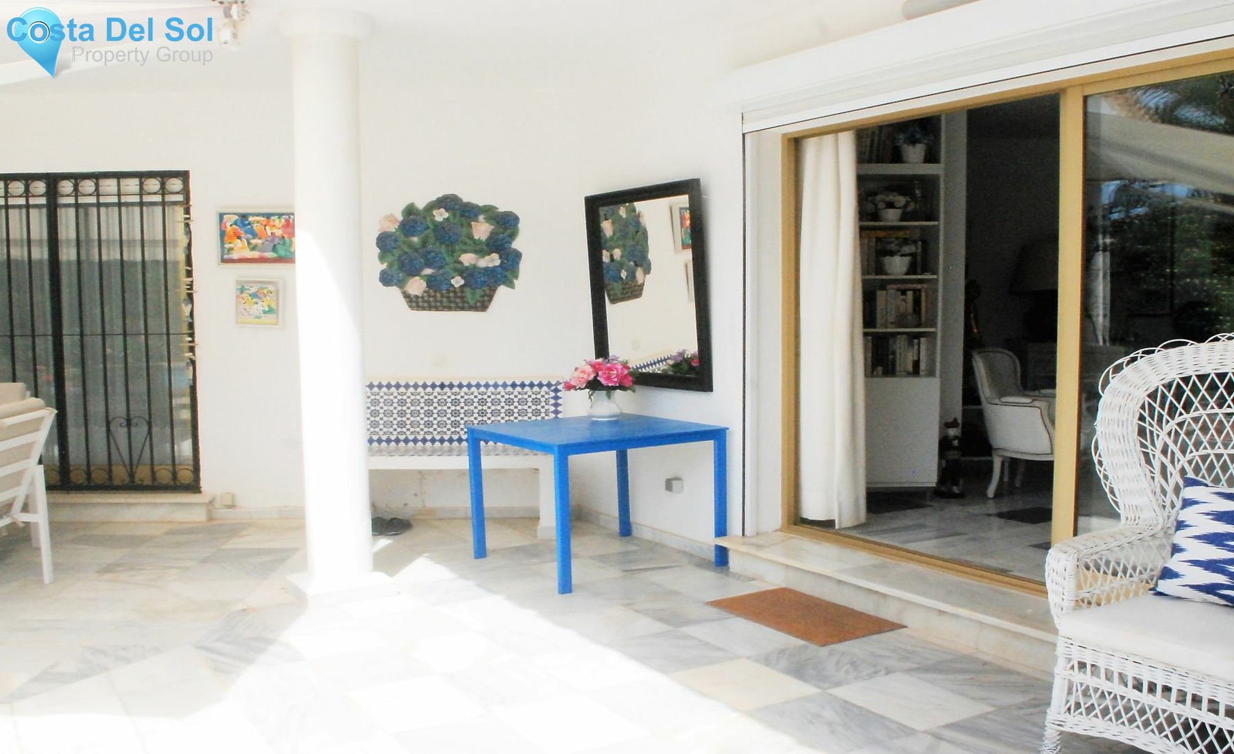 Detached Villa in Las Chapas-1151433