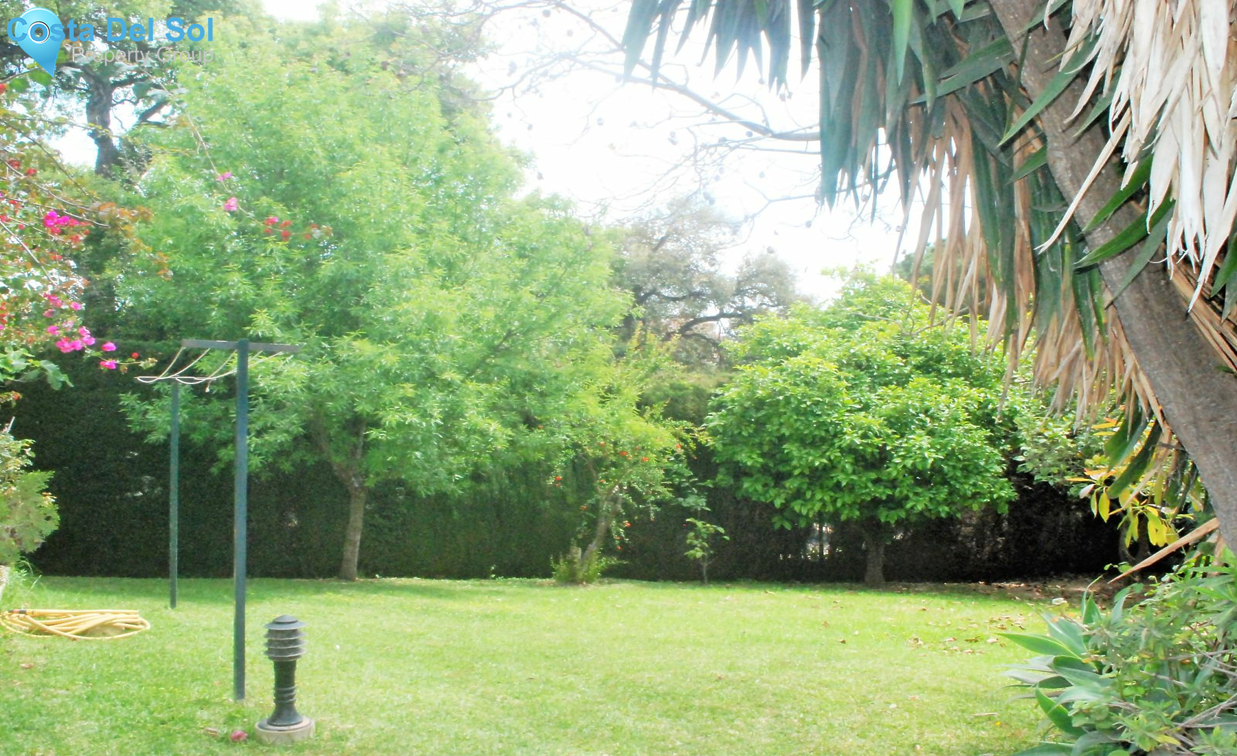 Detached Villa in Las Chapas-1151435