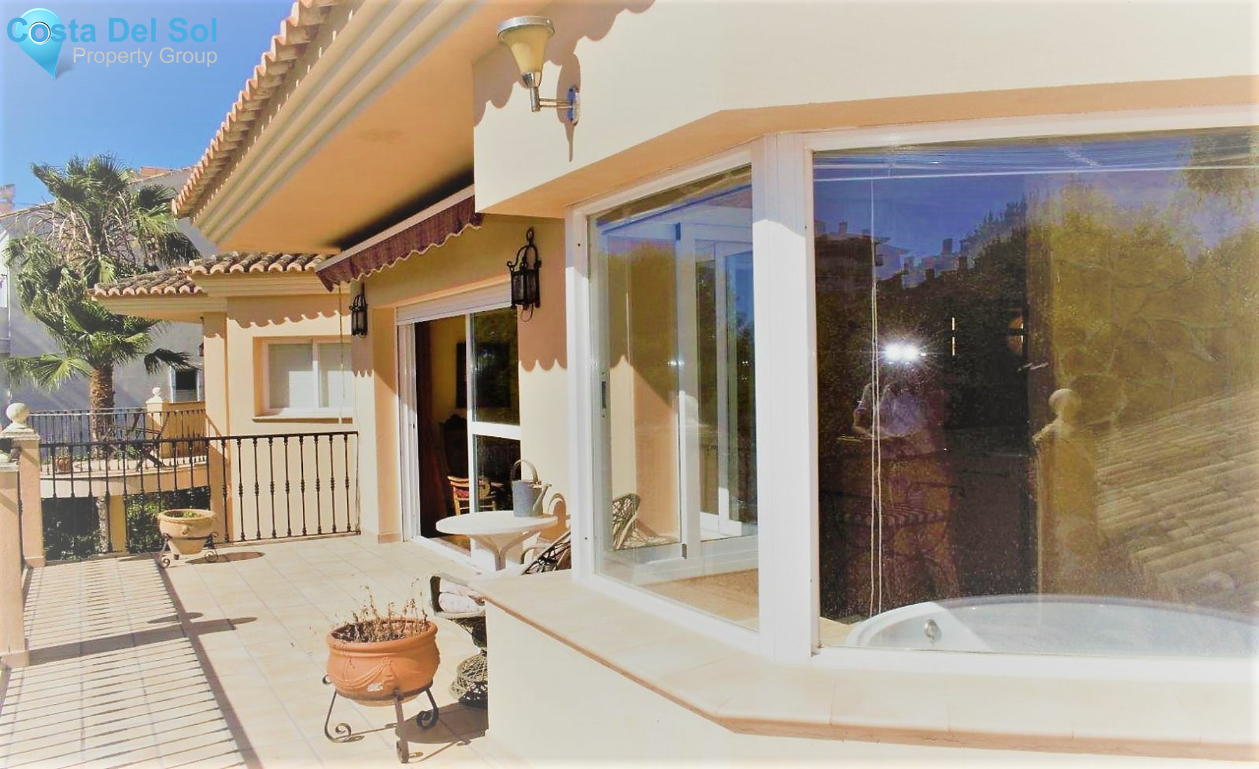 Detached Villa in Las Chapas-1388080