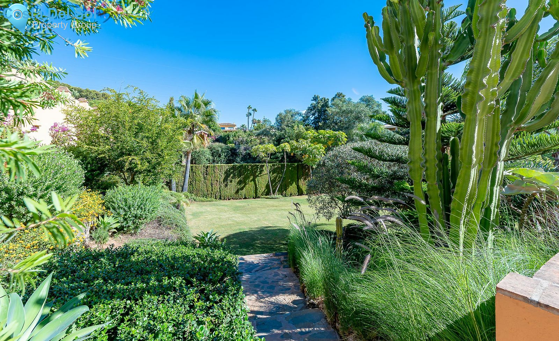 Detached Villa in Las Chapas-1442846