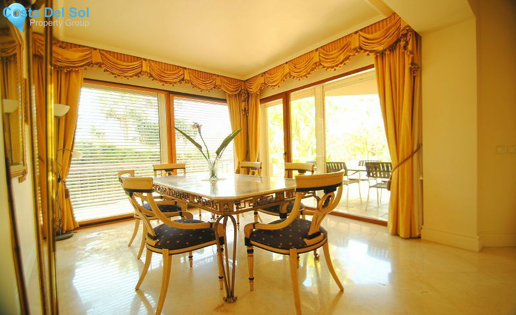 Detached Villa in Las Chapas-1551120