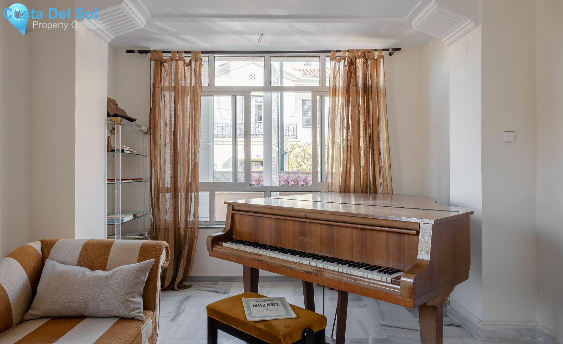 Detached Villa in Limonar-1447497