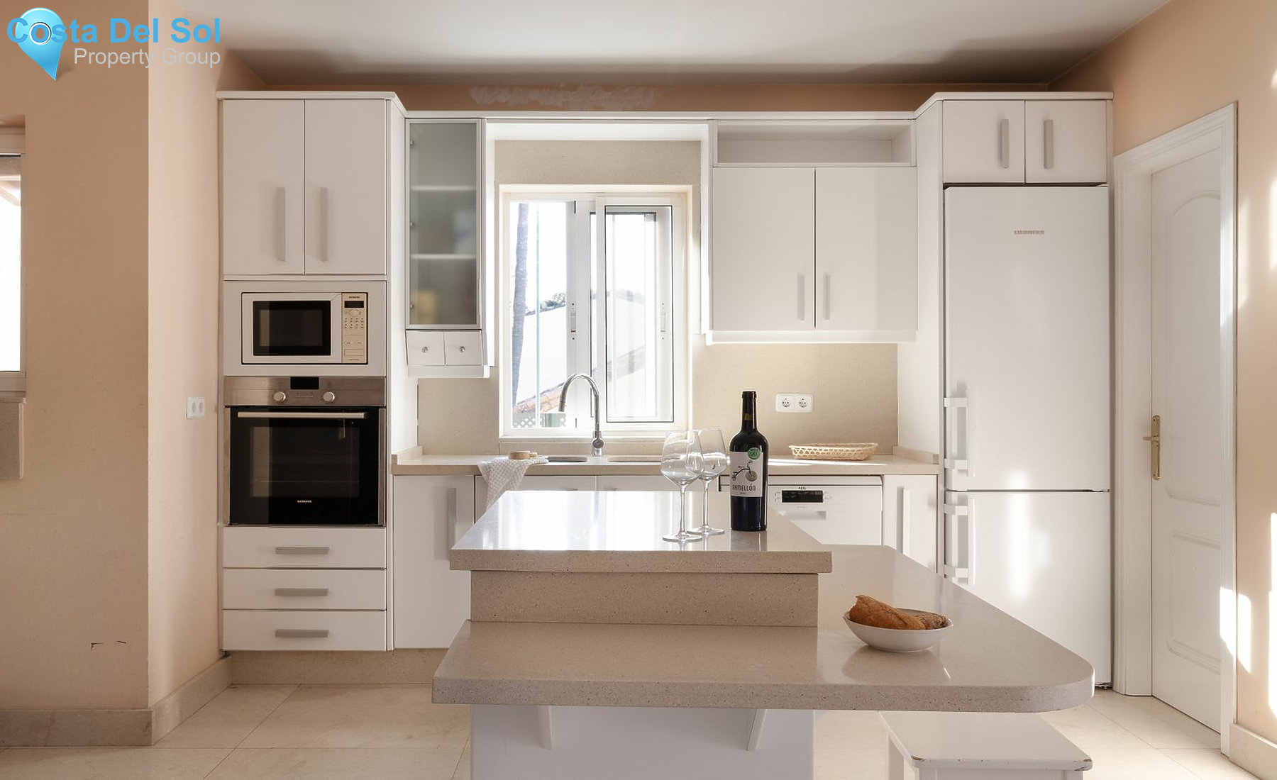 Detached Villa in Limonar-1447488