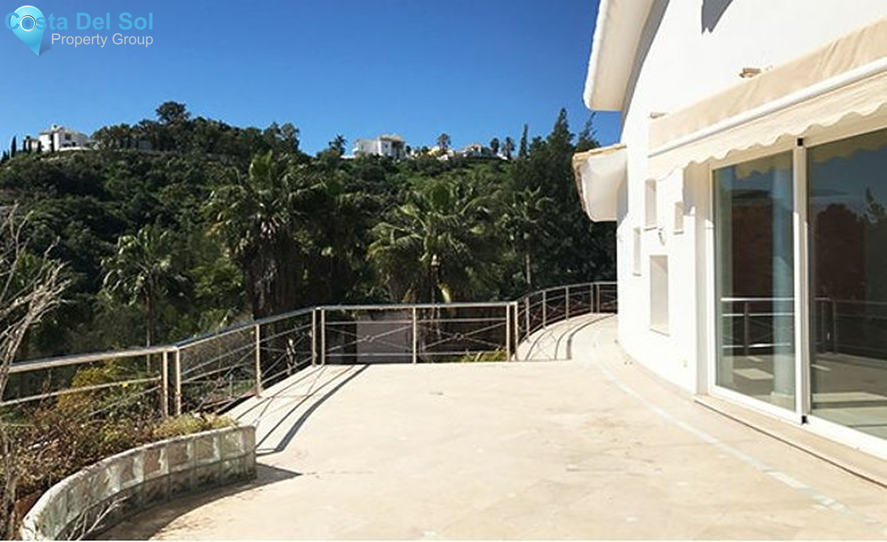 Detached Villa in Los Almendros-1225518
