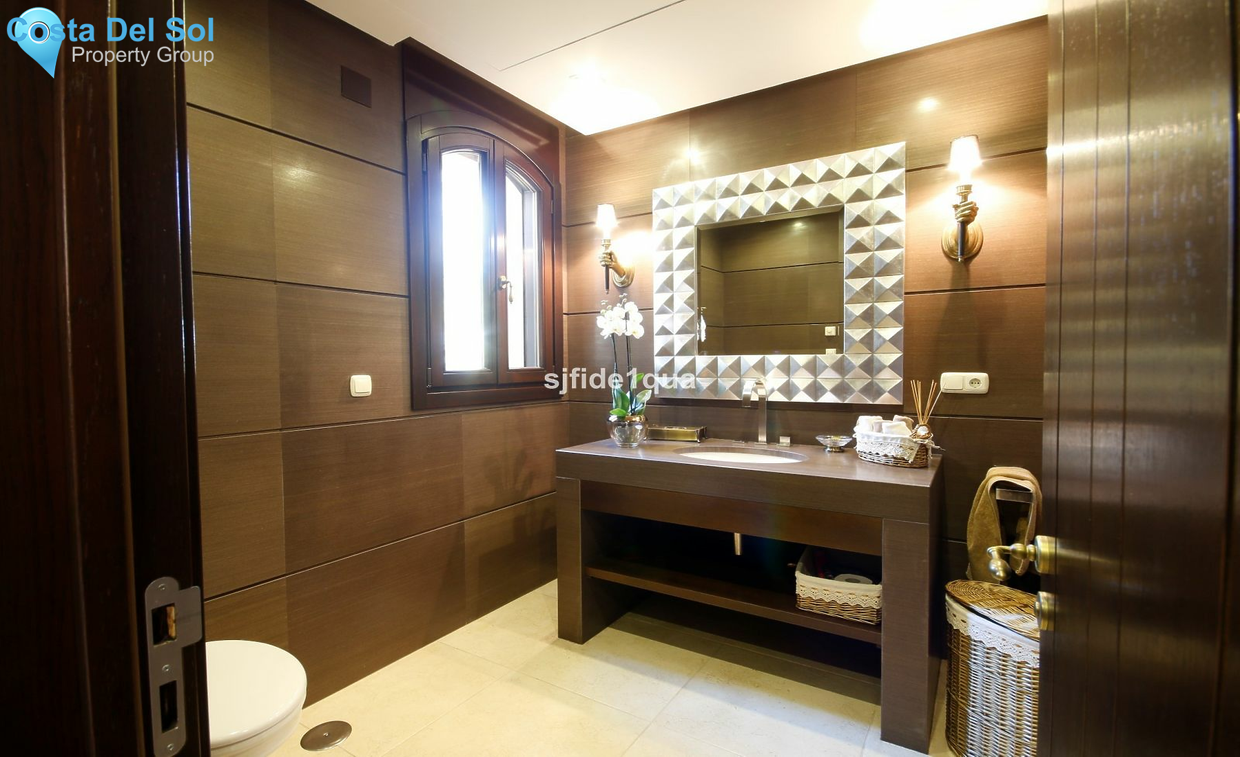 Detached Villa in Los Flamingos-1514293