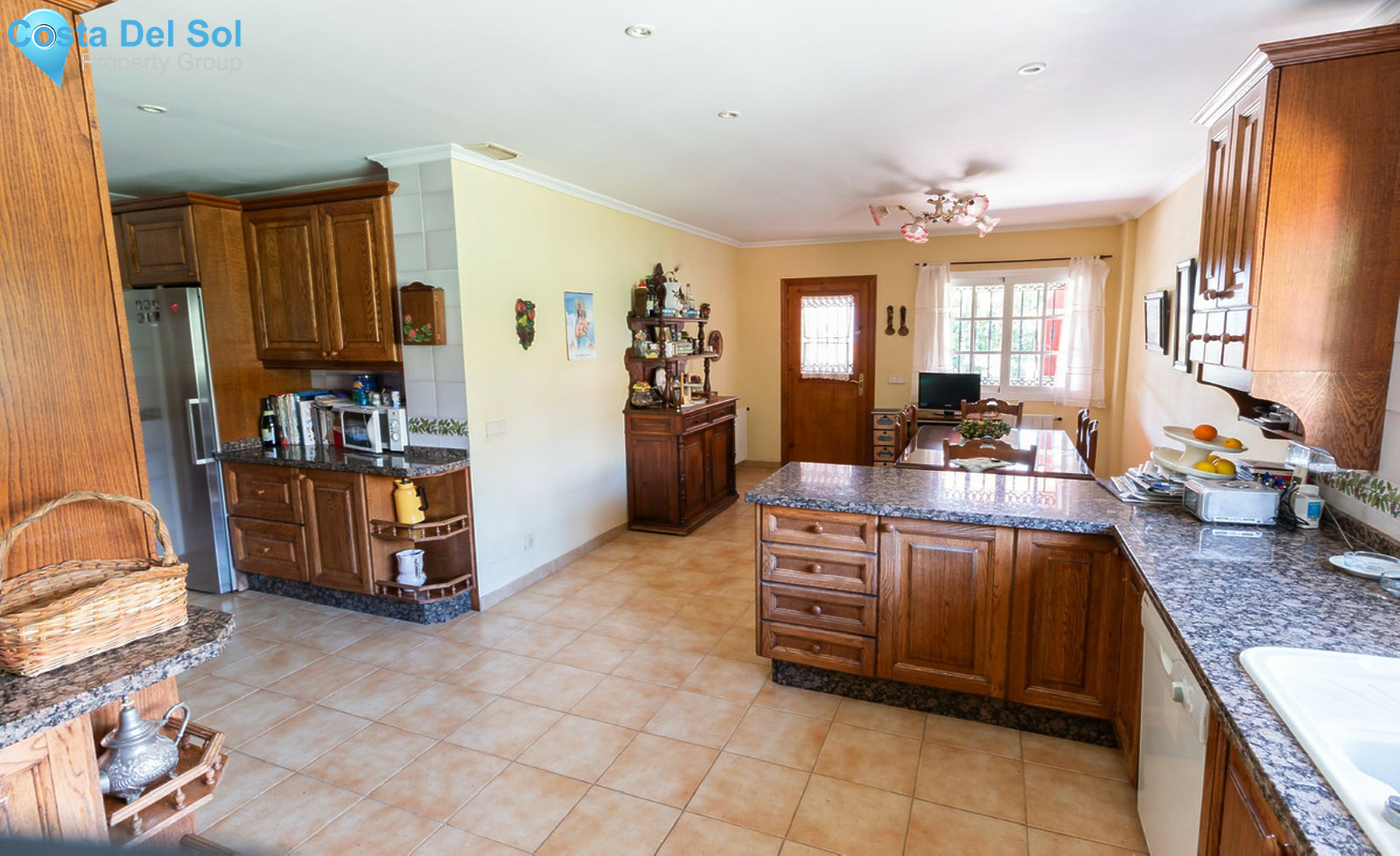 Detached Villa in Marbella-727262