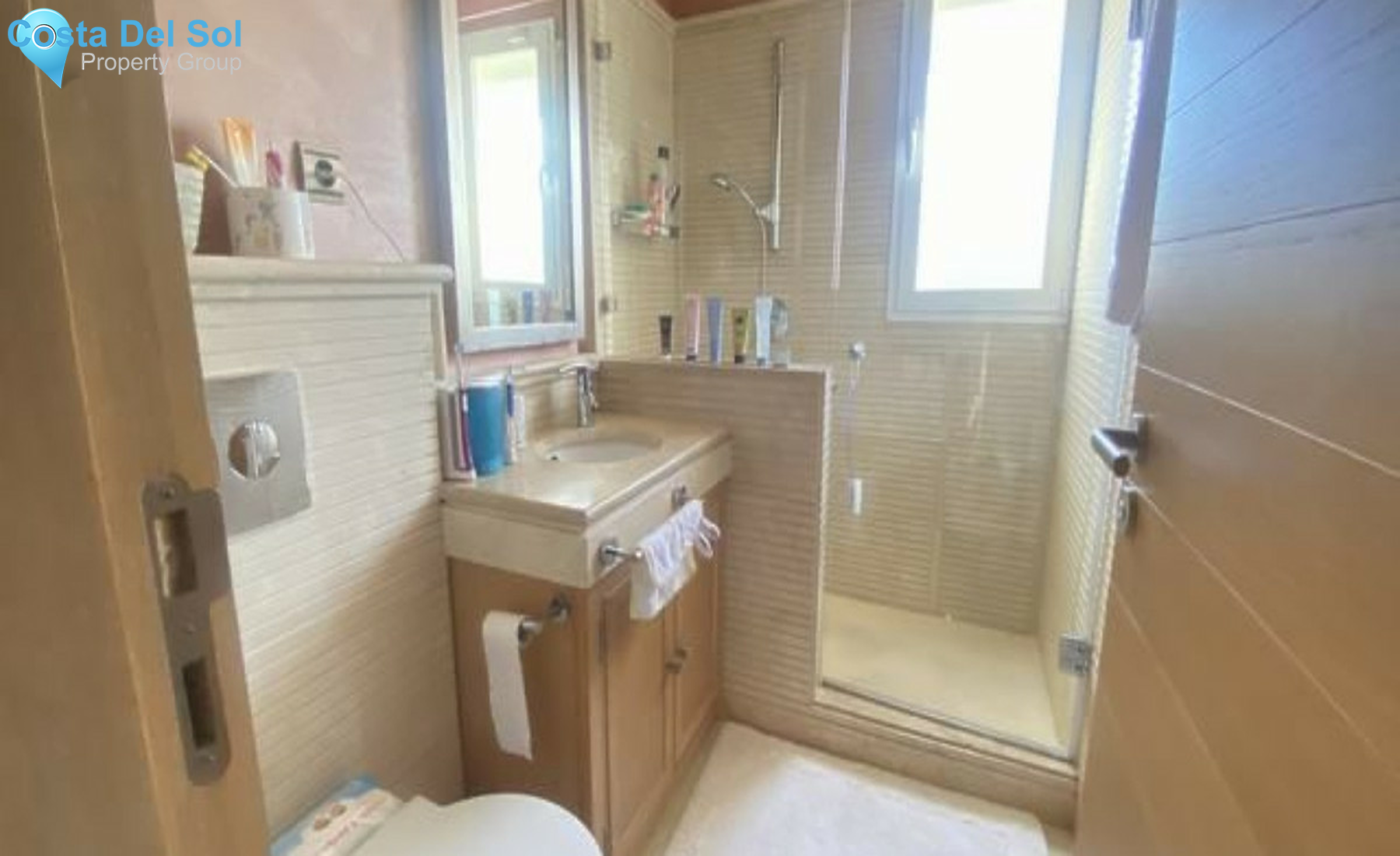 Detached Villa in Marbella-689609