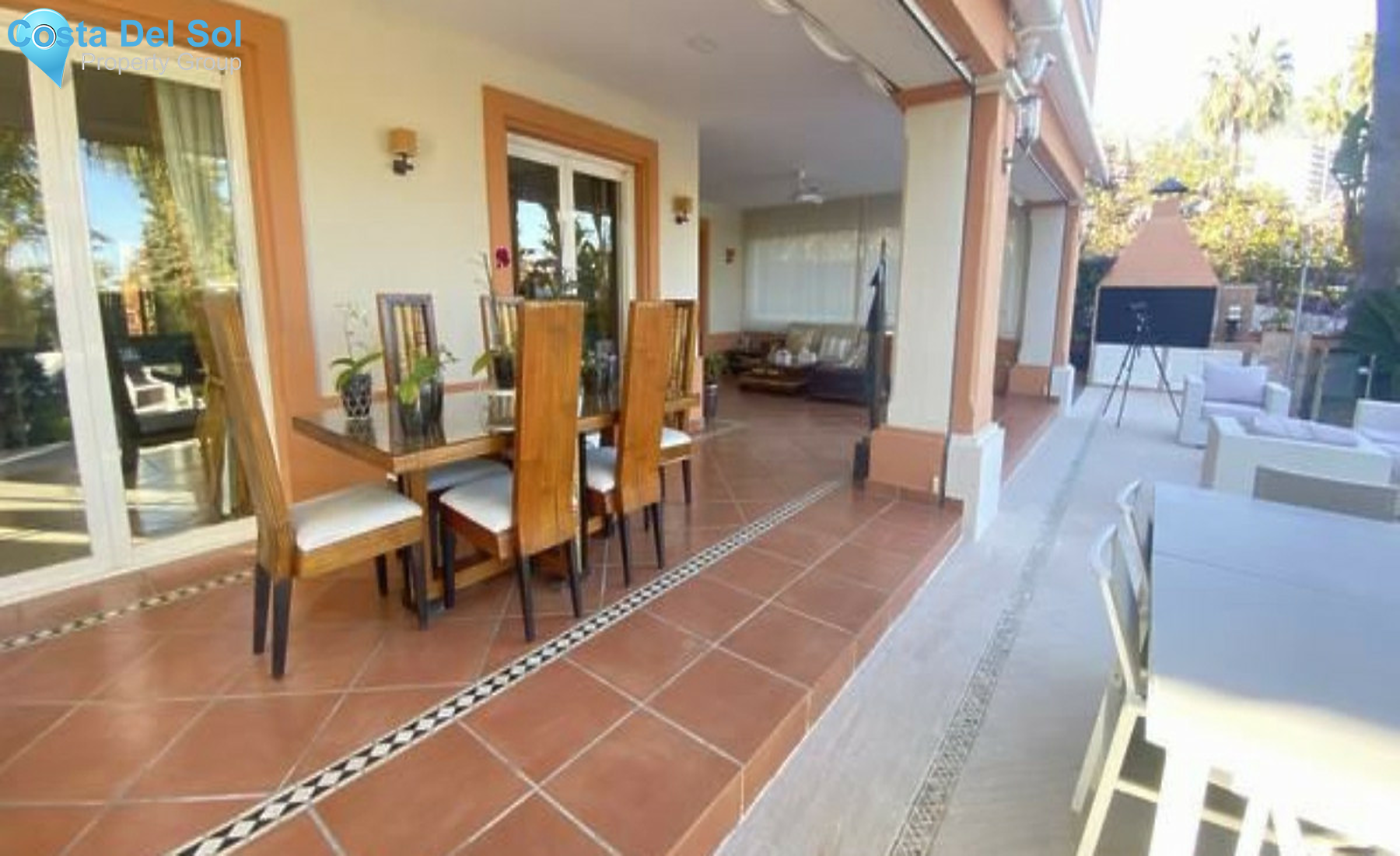 Detached Villa in Marbella-689595