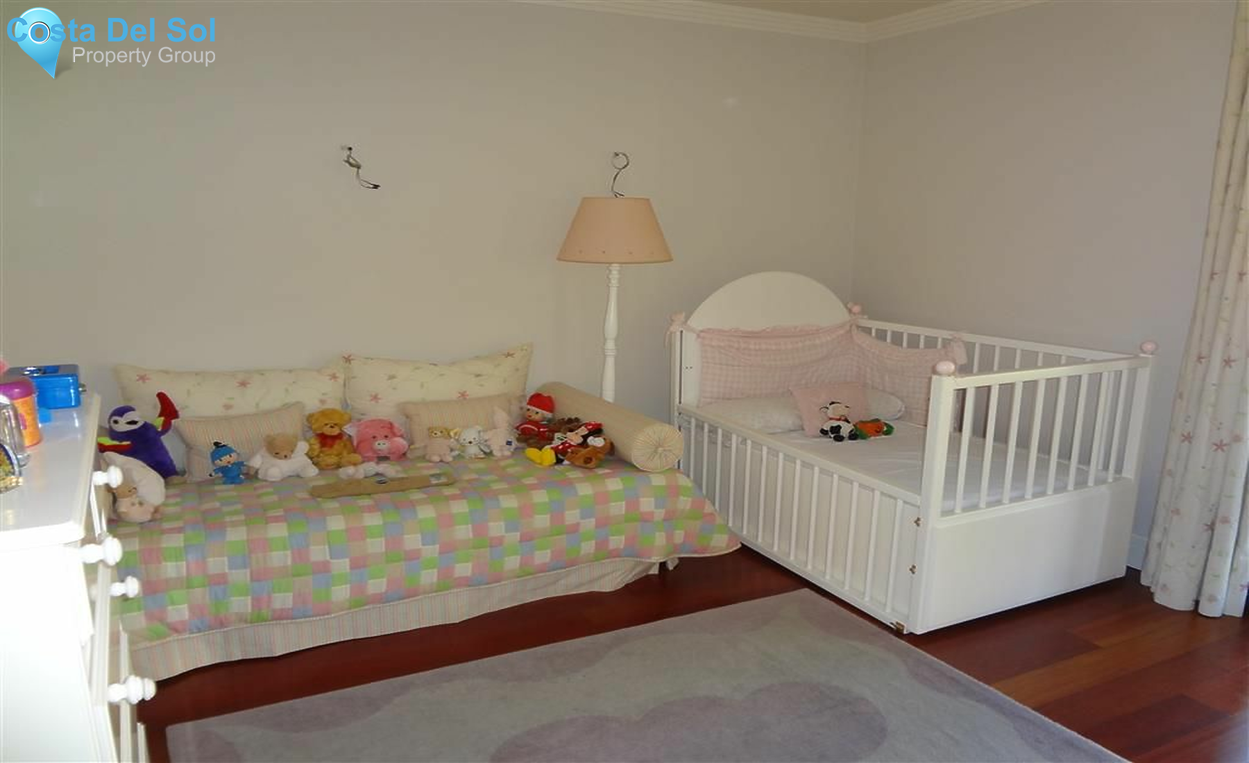Detached Villa in Marbella-1137769