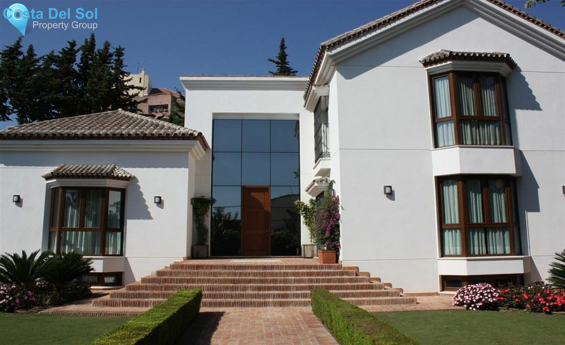 Detached Villa in Marbella-1137763
