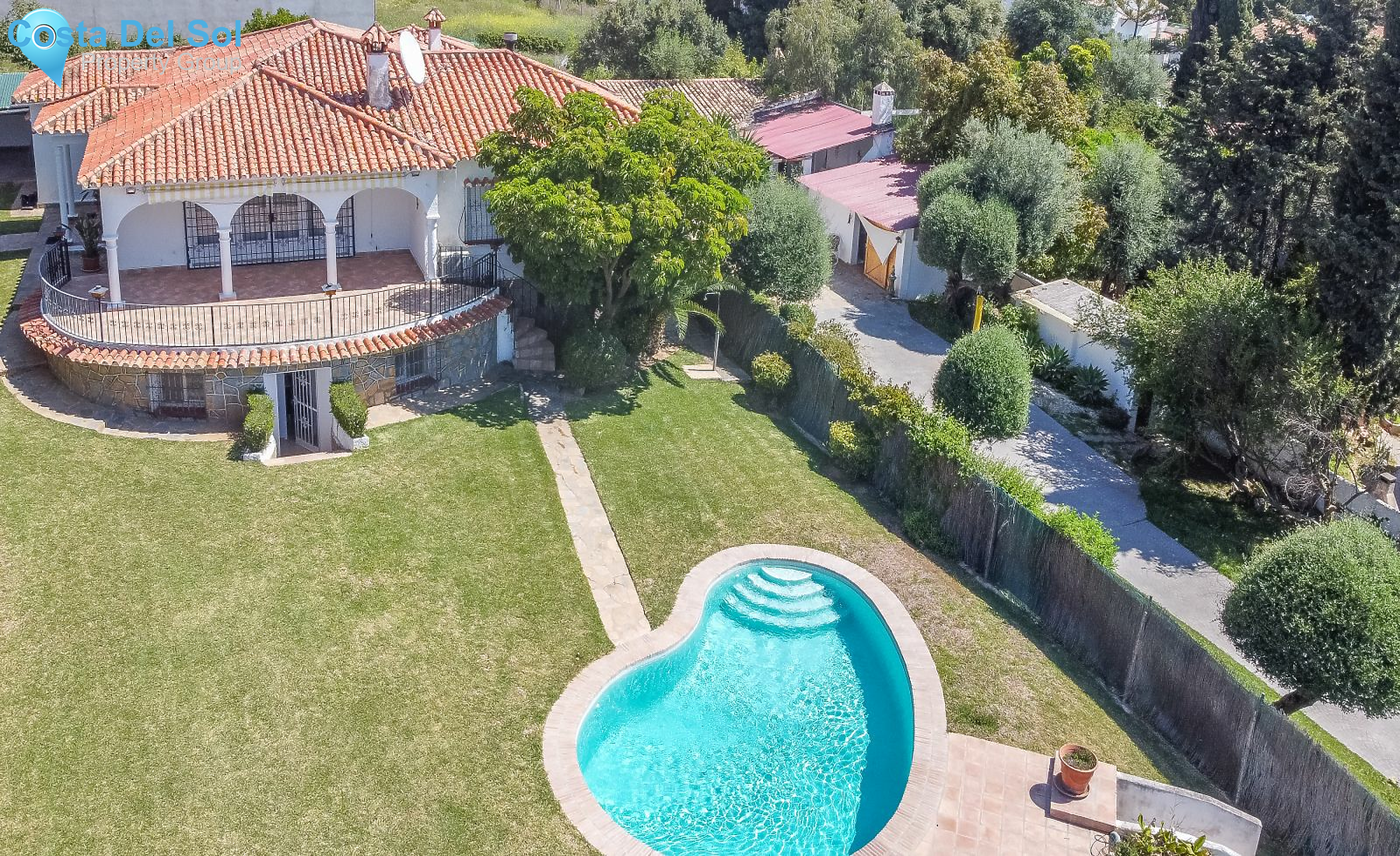 Detached Villa in Marbella-1170417