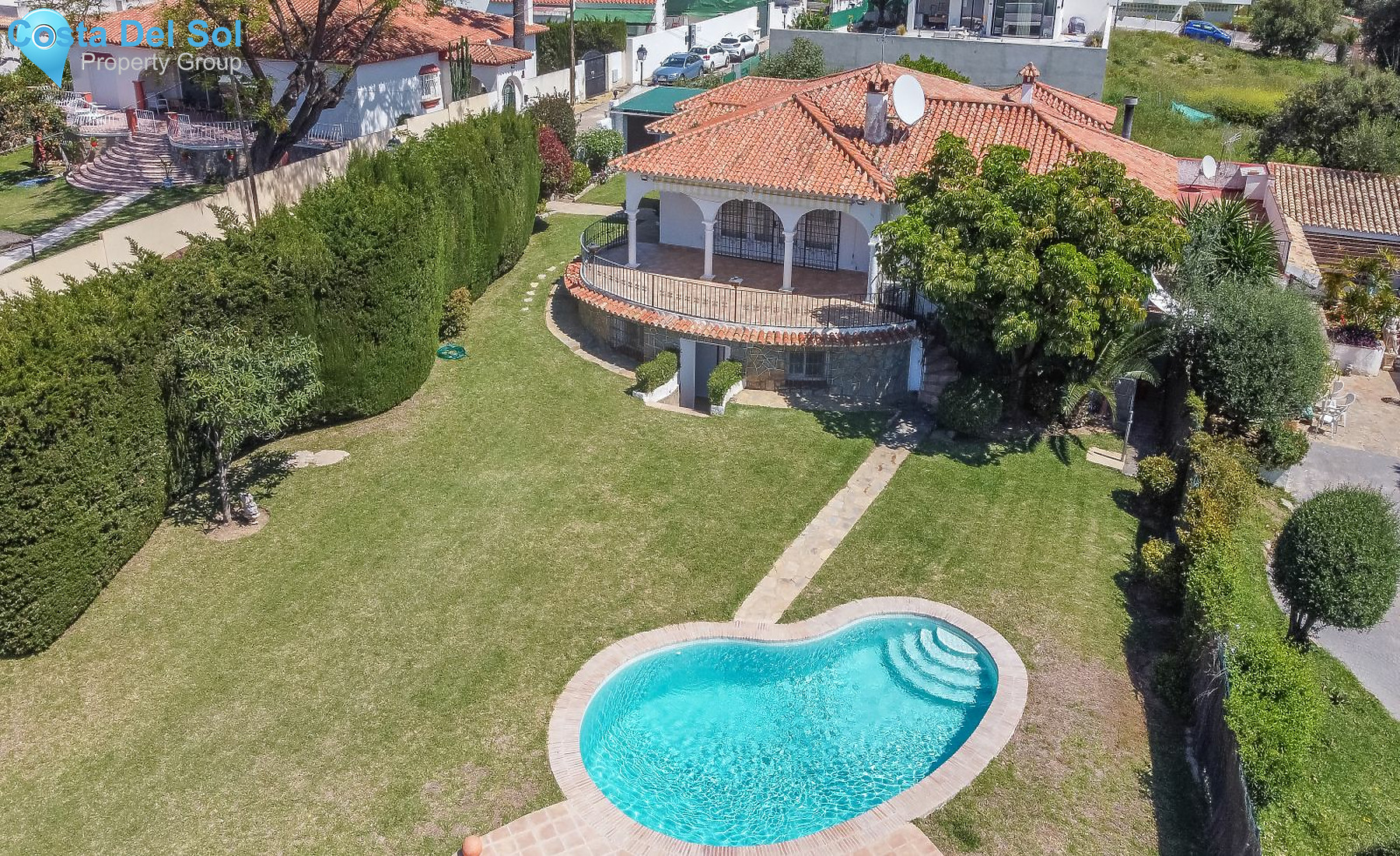 Detached Villa in Marbella-1170418
