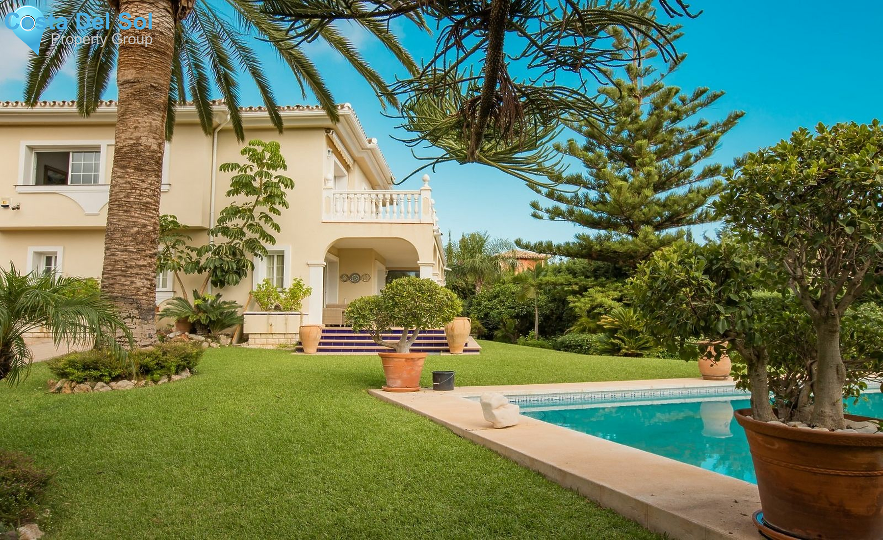 Detached Villa in Marbella-1188765