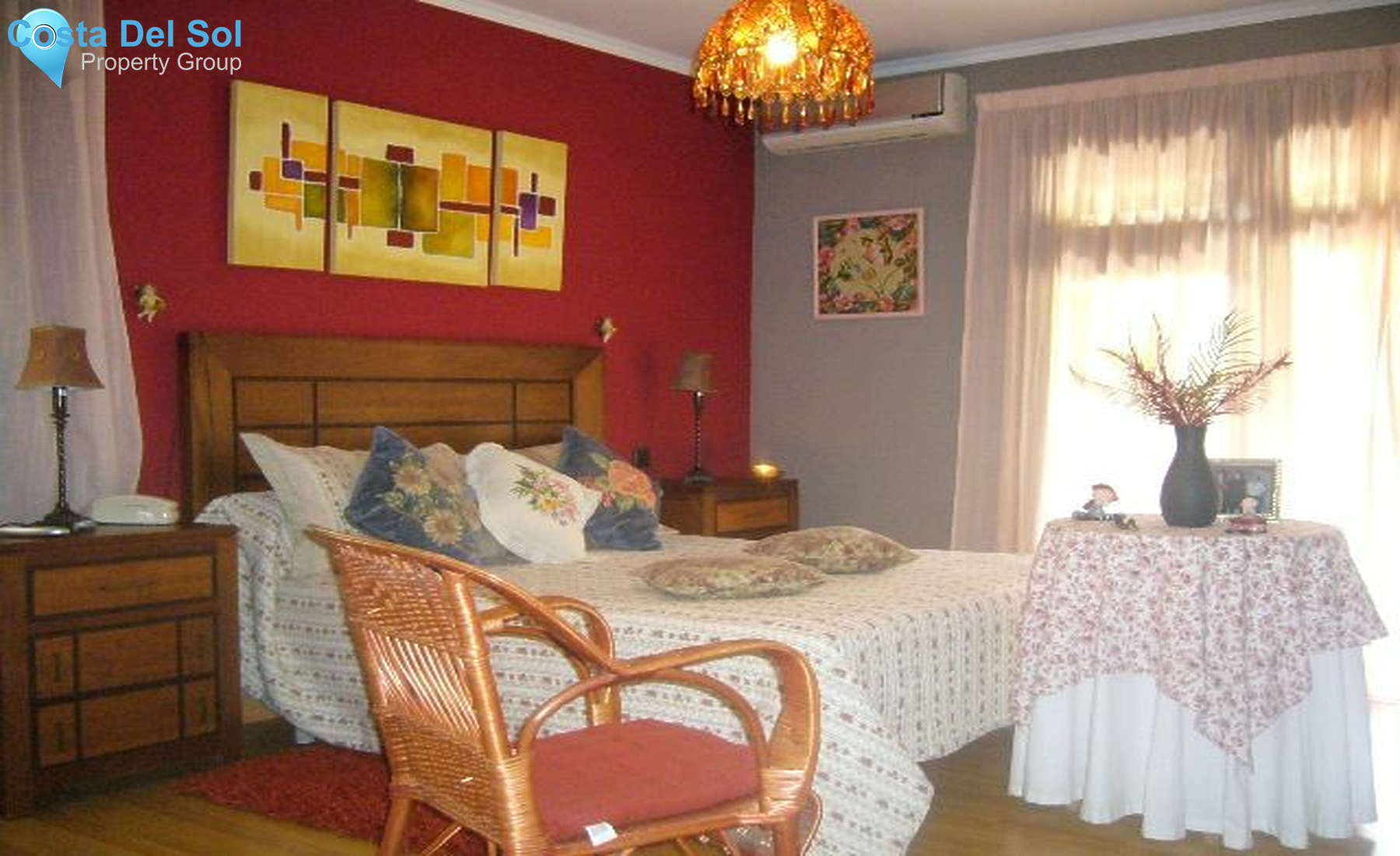 Detached Villa in Marbella-1210152