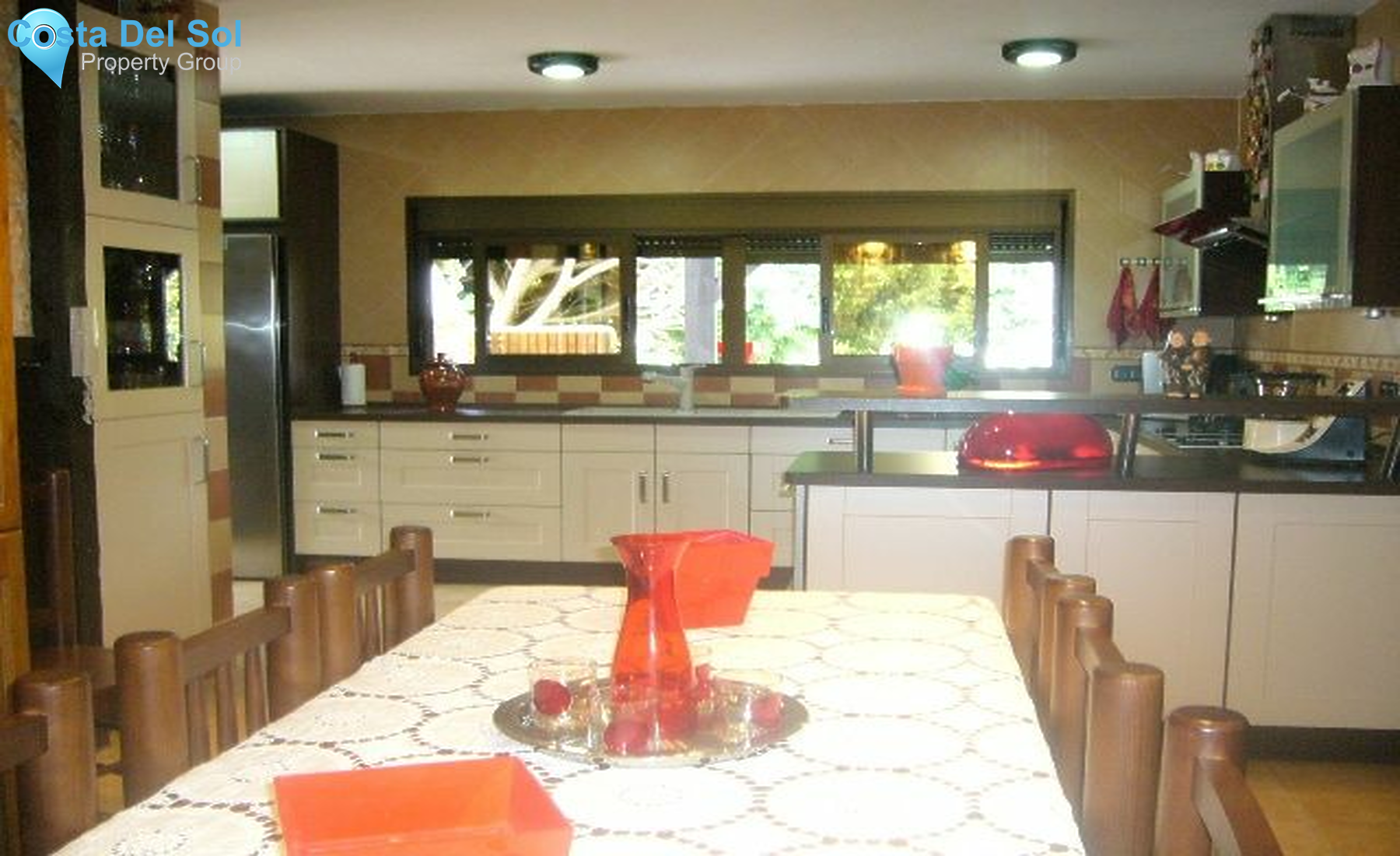 Detached Villa in Marbella-1210145