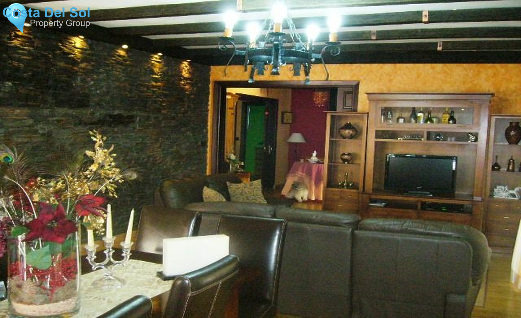 Detached Villa in Marbella-1210150