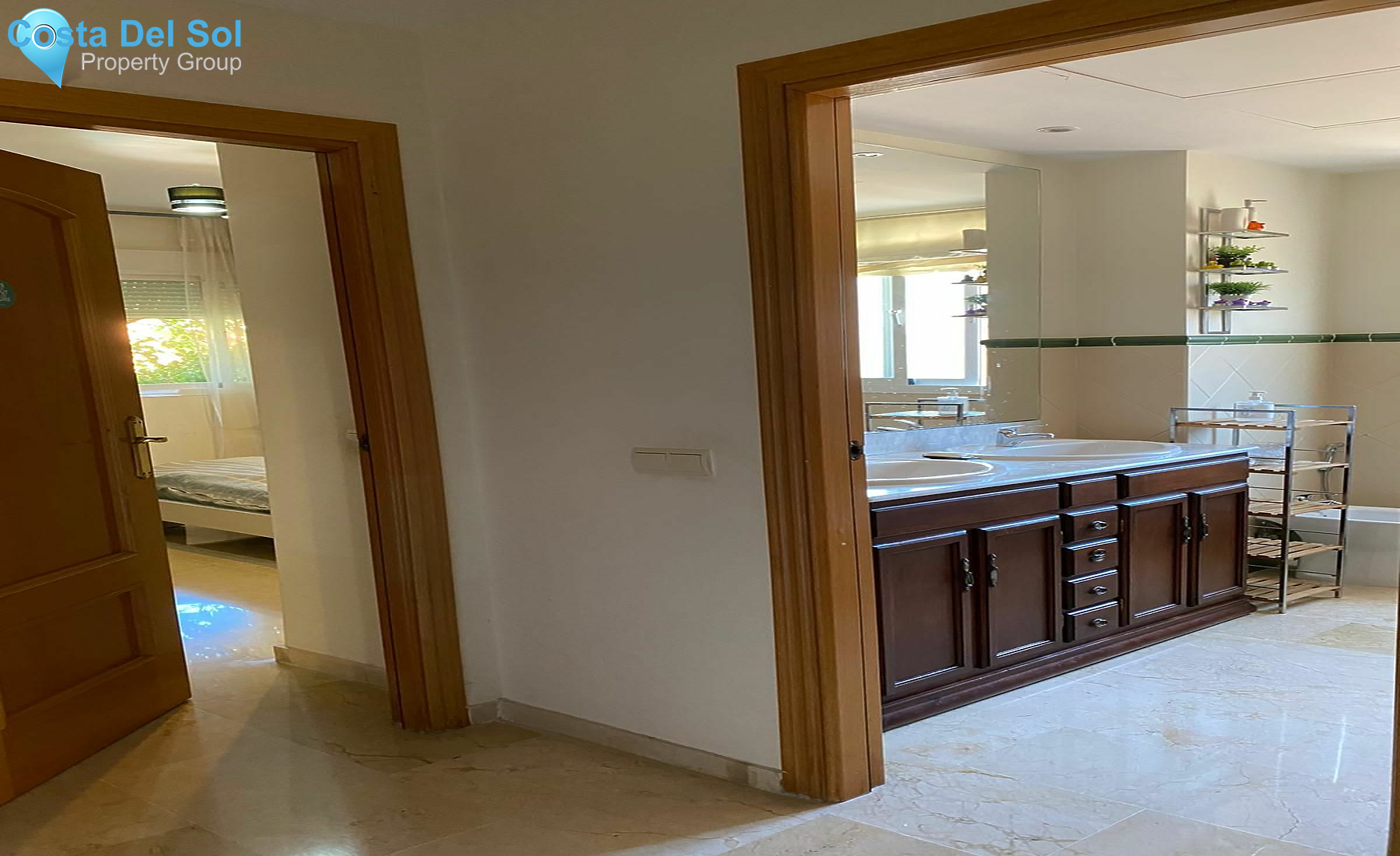 Detached Villa in Marbella-1220373