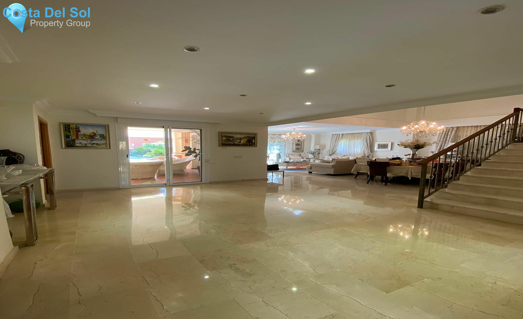 Detached Villa in Marbella-1220374